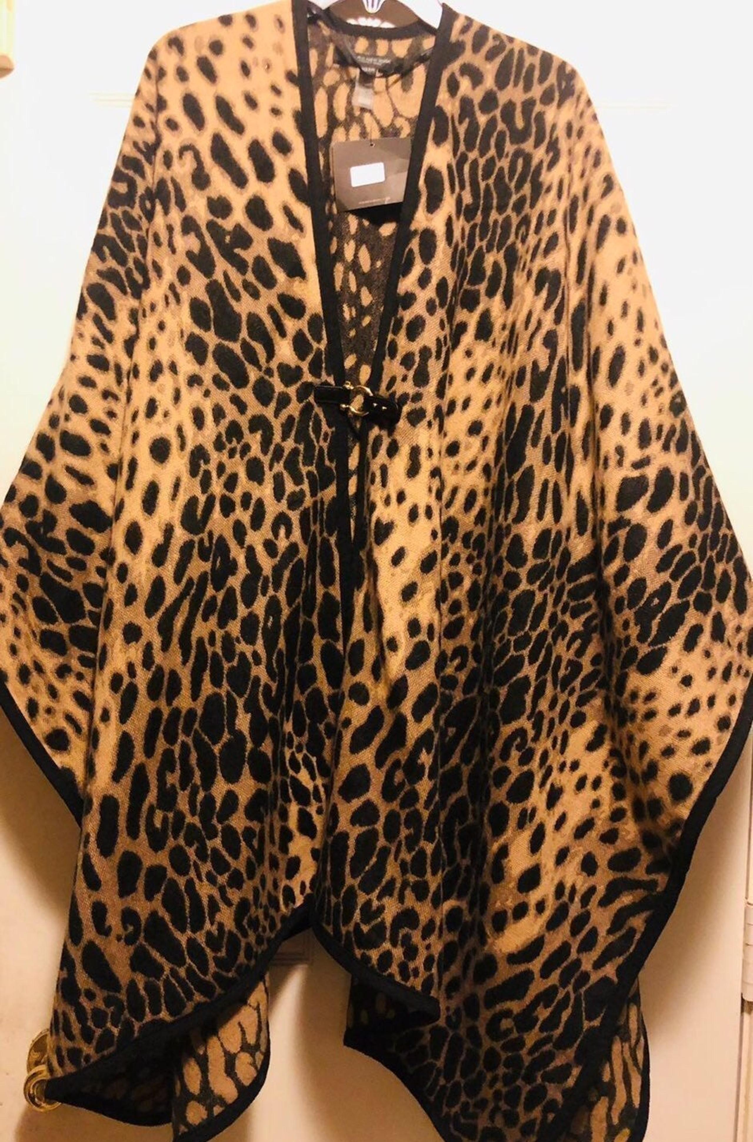 MARC NEW YORK LEOPARD PRINT WRAP/CAPE ONE SZ FITS MOST