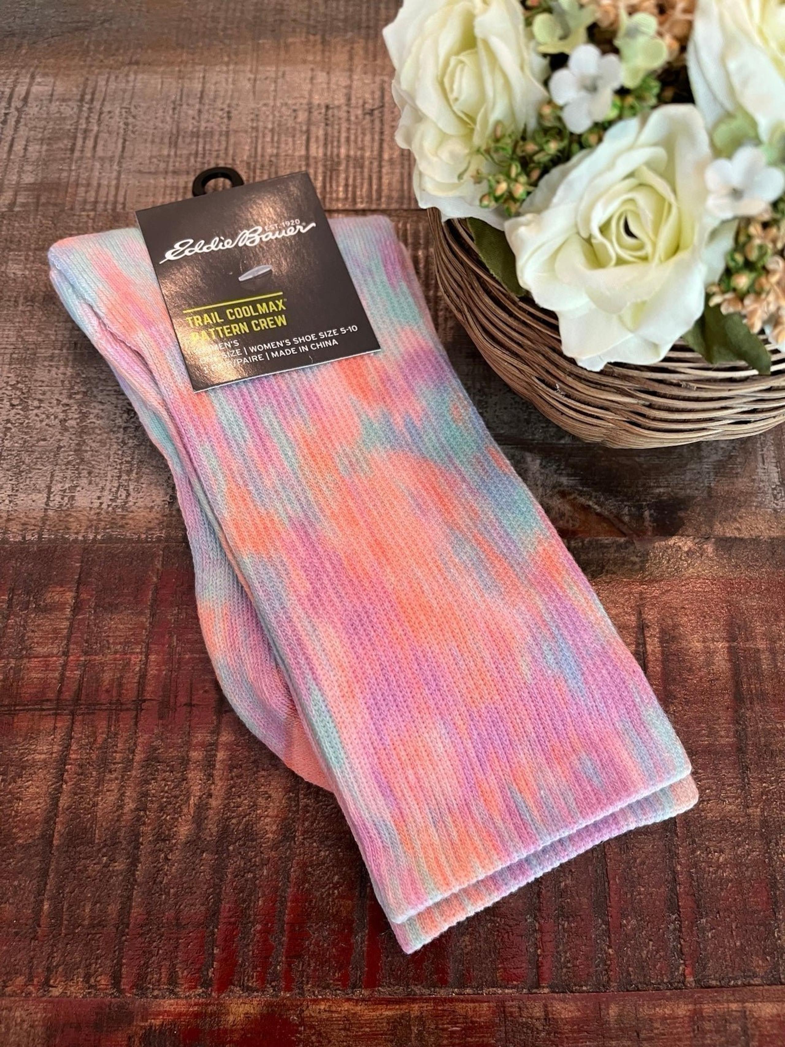 NEW Eddie Bauer WOMEN’S Trail COOLMAX Pattern CREW SOCKS in PAPAYA