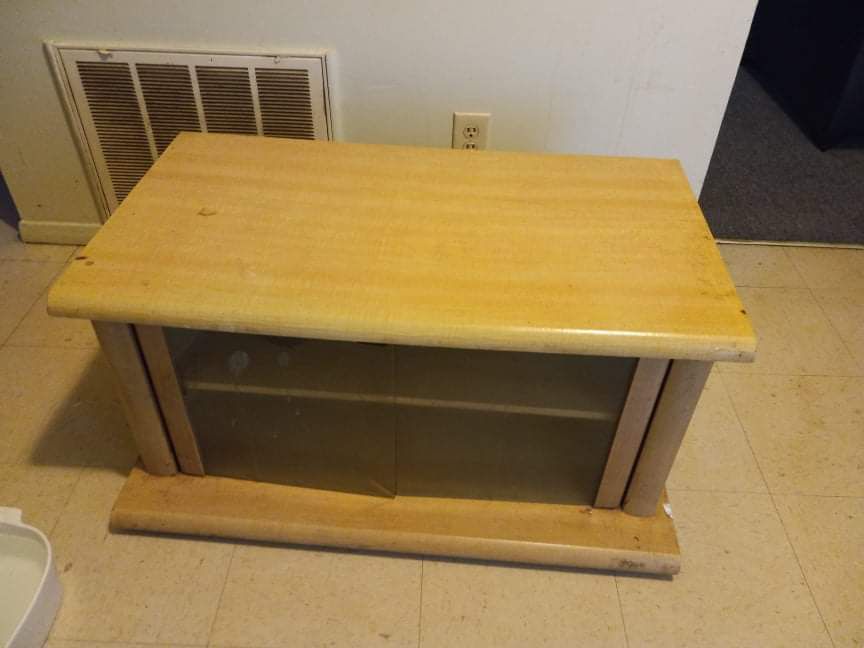 Tv stand