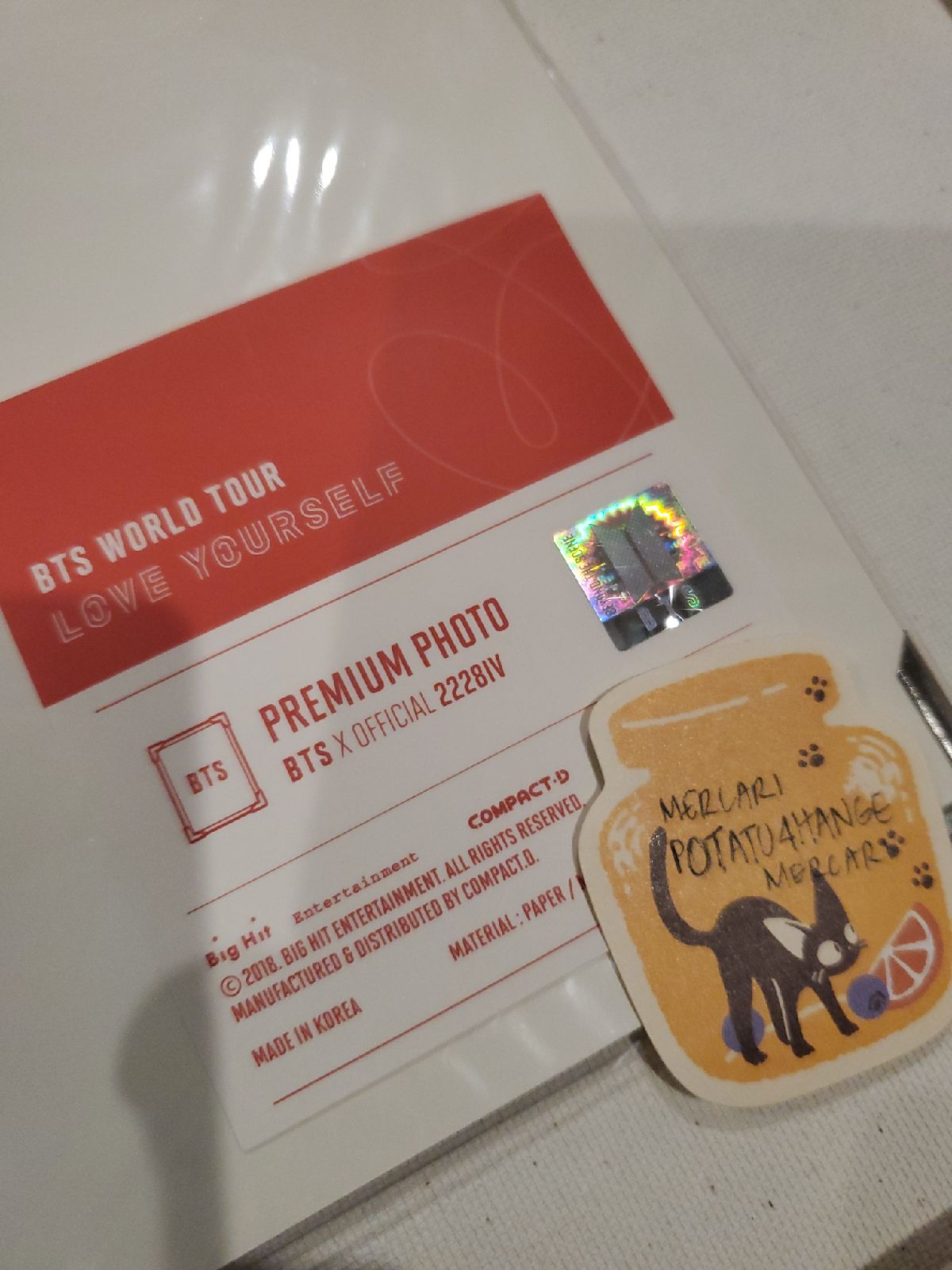 BTS WORLD TOUR LOVE YOURSELF PREMIUM PHOTO V