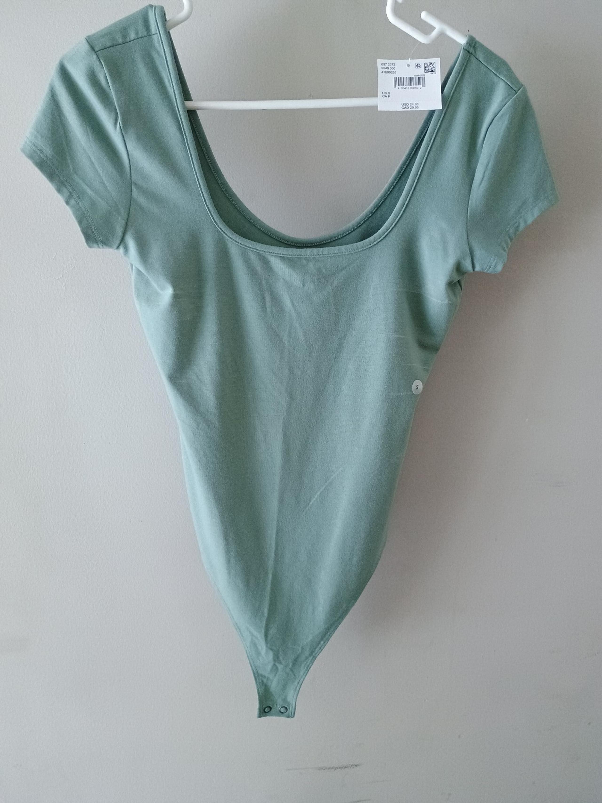 AE bodysuit small NWT
