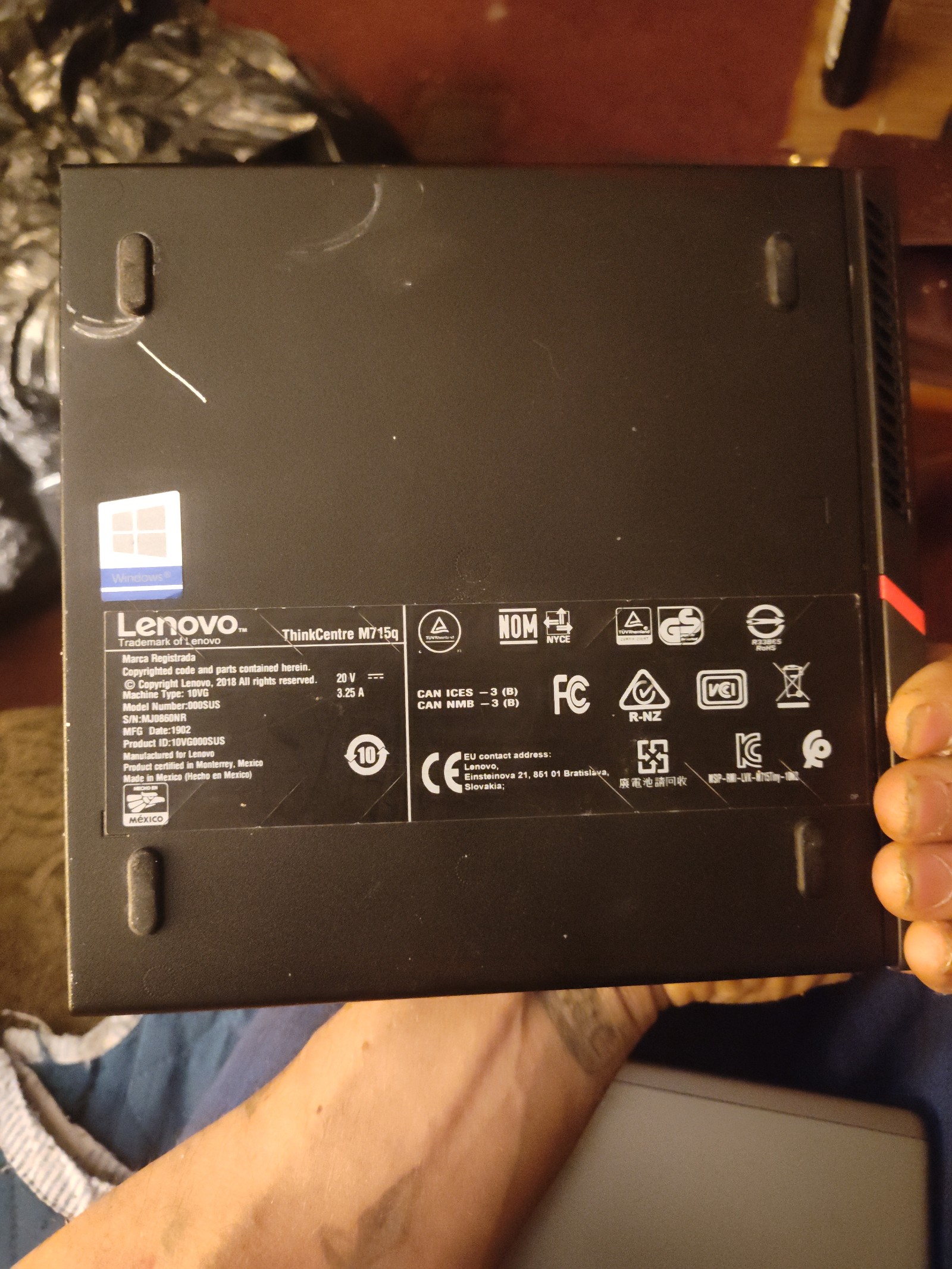 Lenovo thinkcentre m715q micro