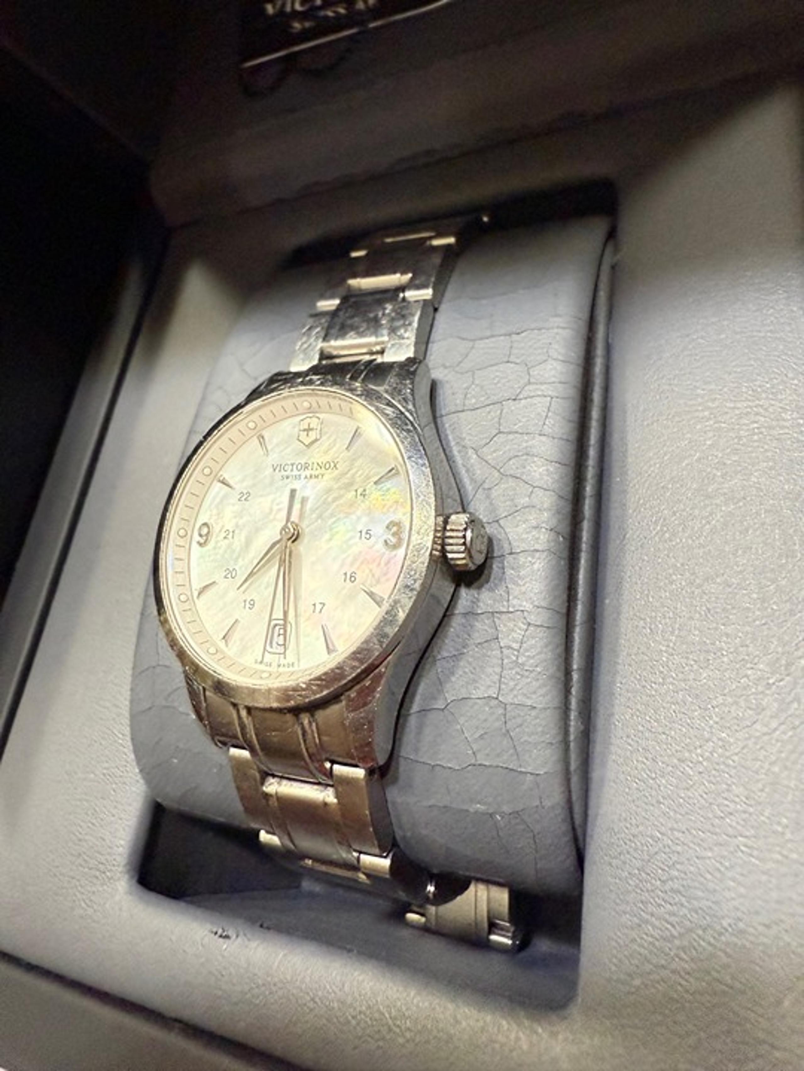 Women's Victorinox Alliance Analog Display Swiss Quartz Silver Watch