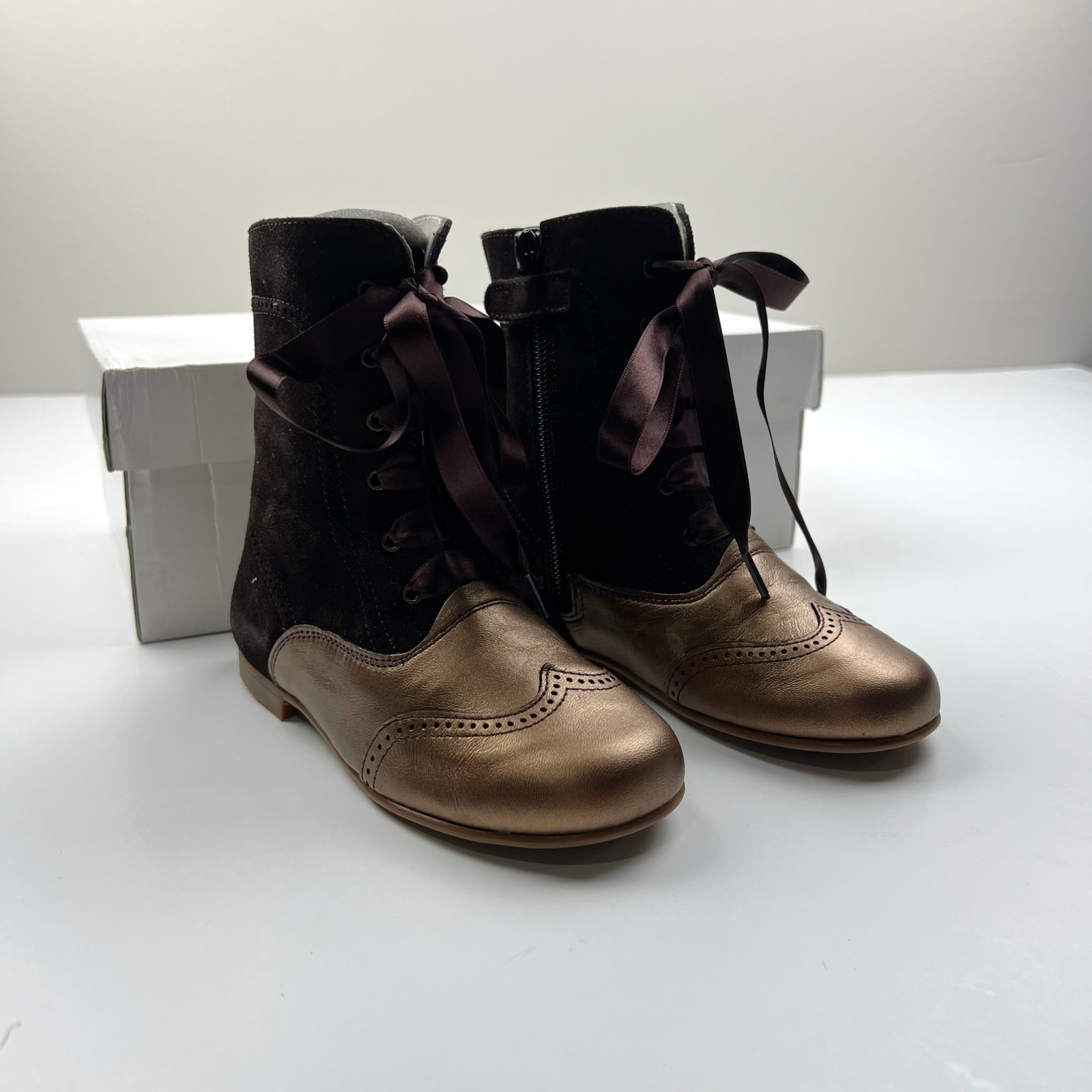 New Gepetto’s Pasquala Brown Girls Boots