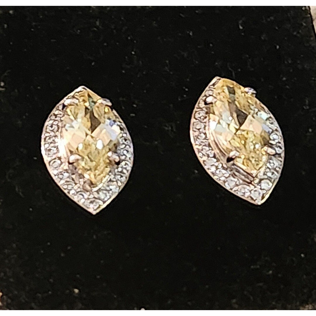 Vintage Marquise Champagne Quartz Rhinestone Stud Earrings I Inch