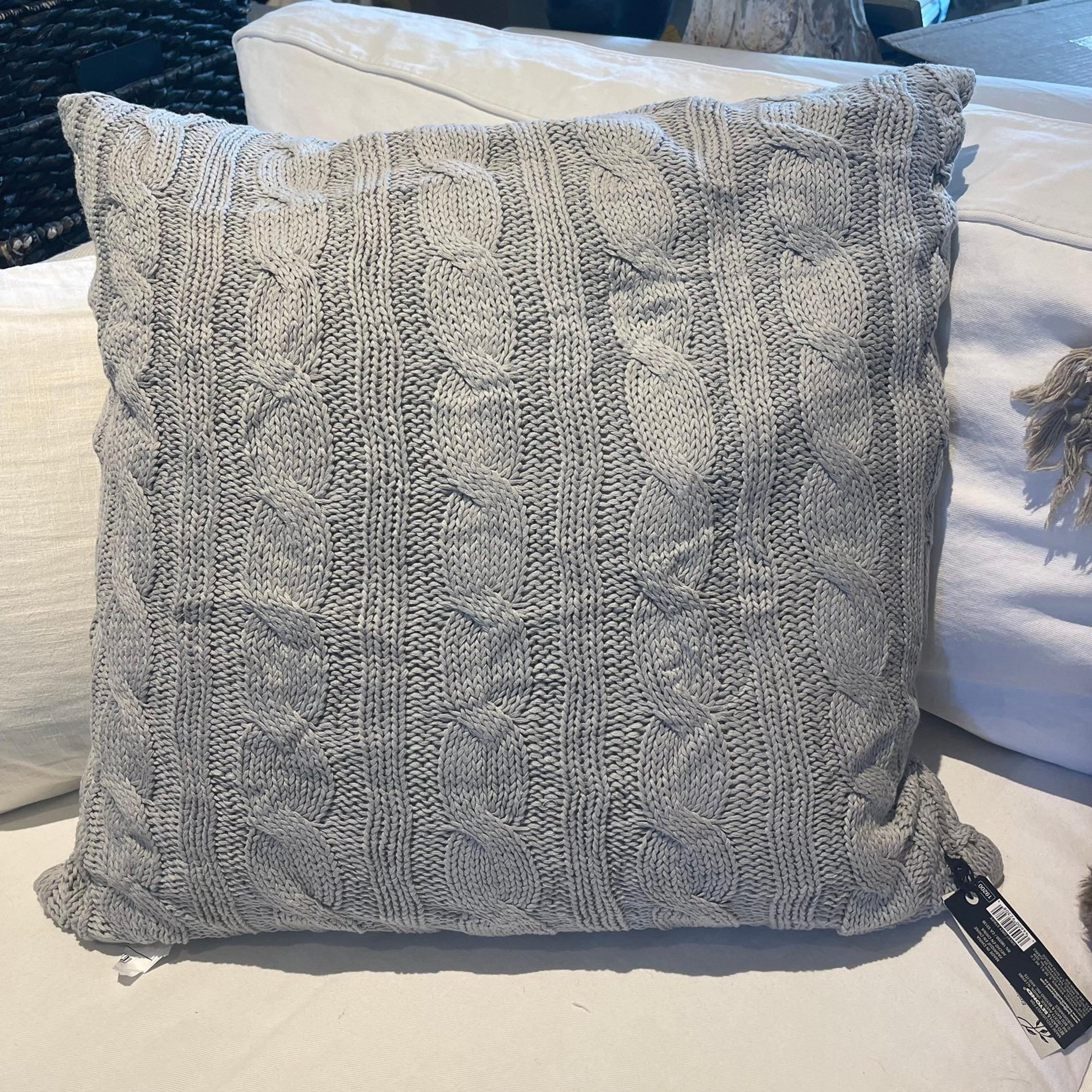 Nwt Bee & Willow gray cable knit stripe 26” Throw Pillow