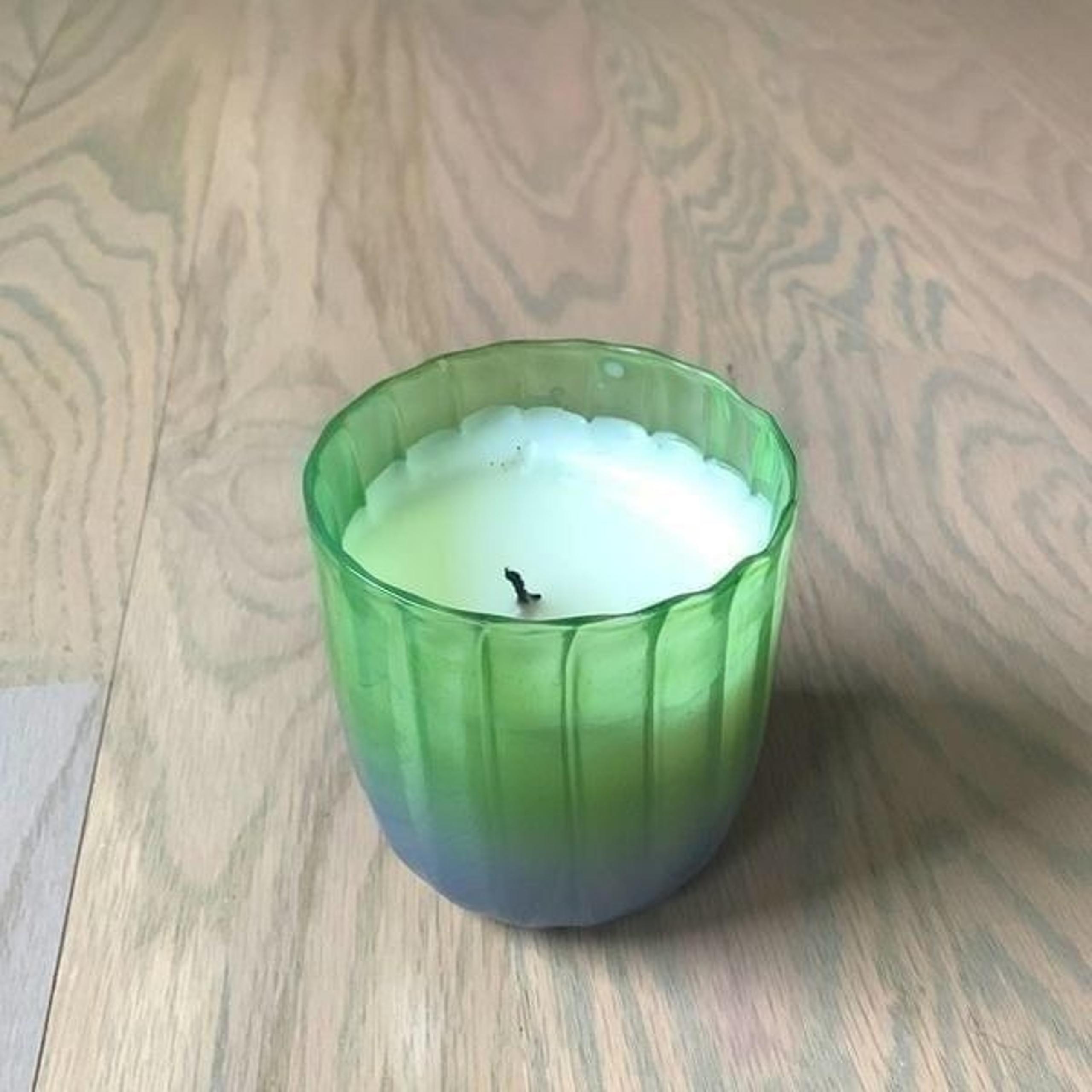 Anthropologie Juliette Boxed Candle dahlietta