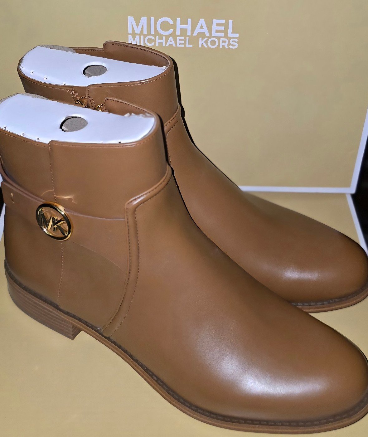 Michael Kors- Carmen flat Boot- luggage-Size 11 m