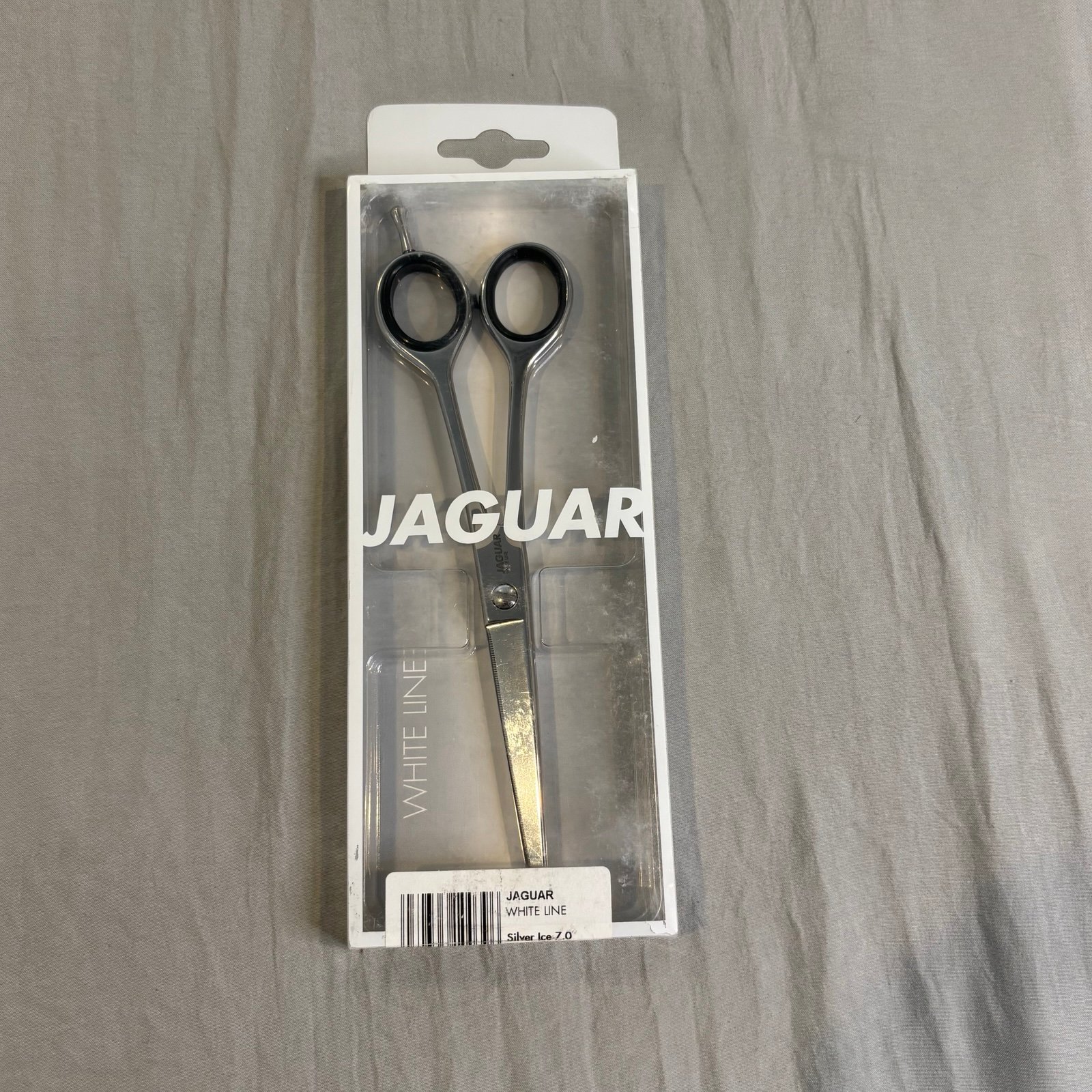 Jaguar White Line Hairstylist Barber Scissors Silve Ice 7 Inch 1370