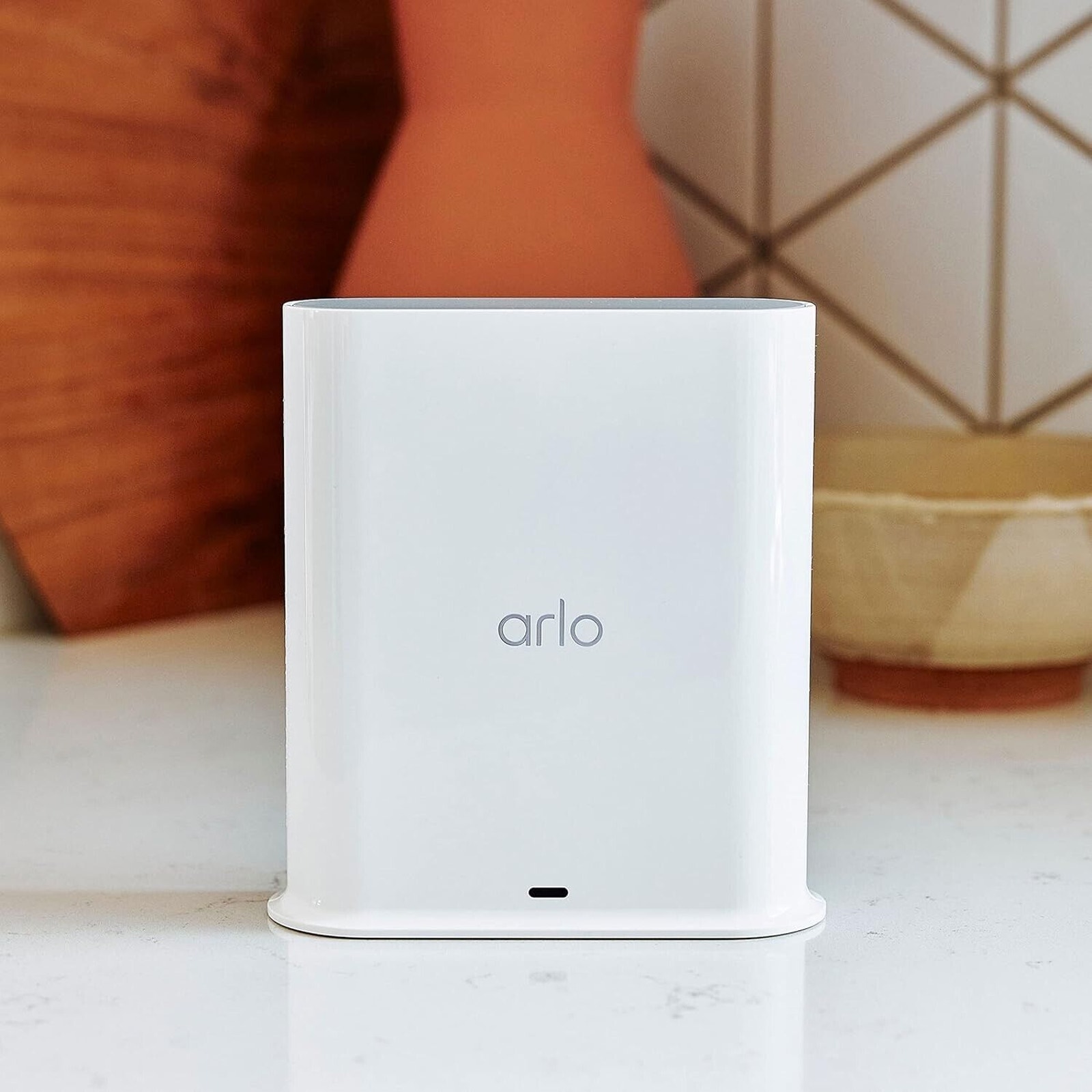 NEW OEM Arlo Ultra, Ultra 2 VMB4540 Smart Hub Wire-Free Pro 3 Pro 4 Base Station