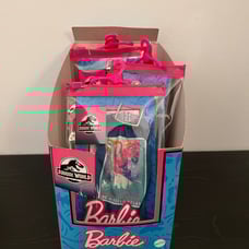 Barbie Jurassic Park World Fashion Set Box New