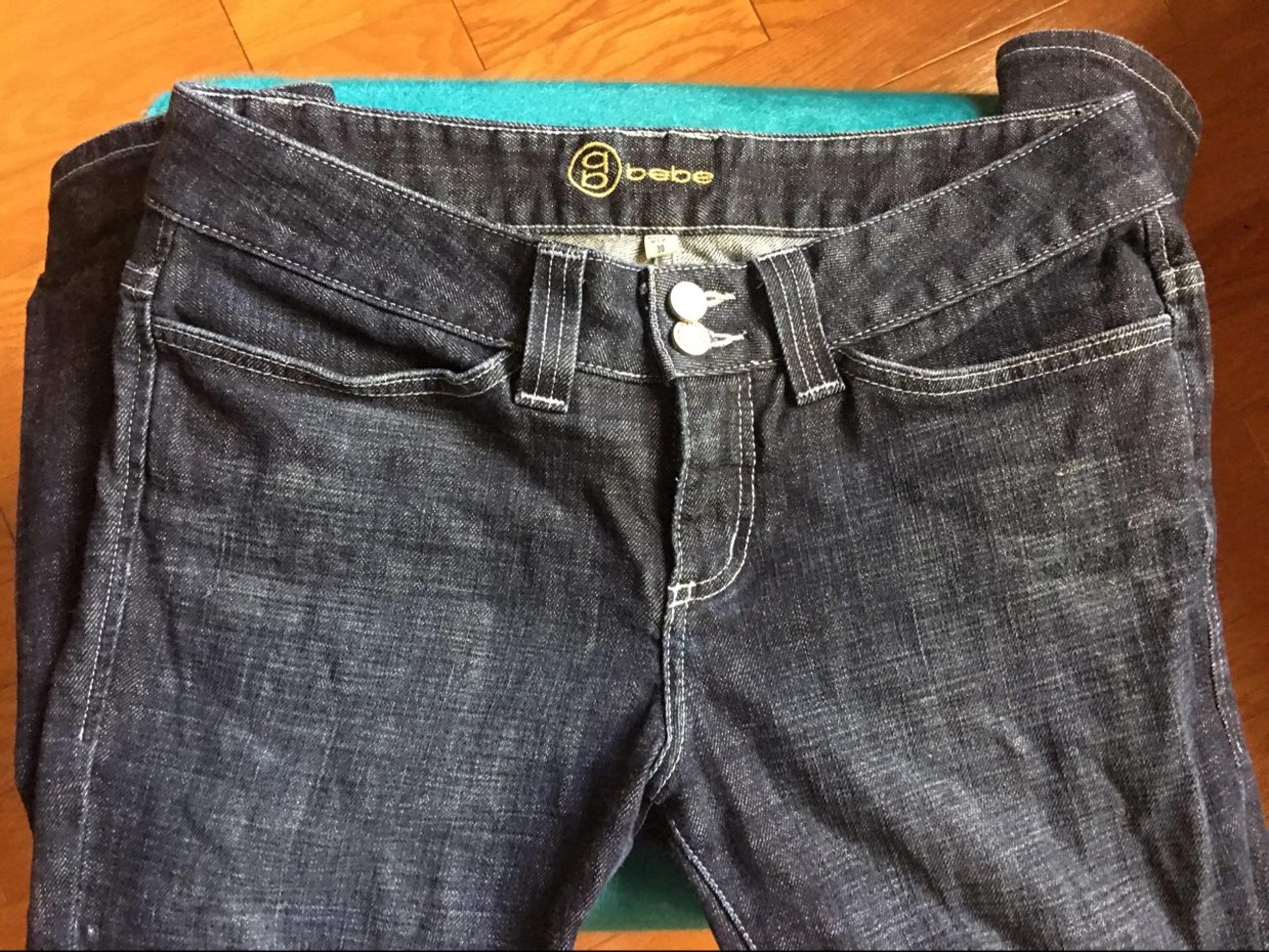 Bebe Capri Dark Denim Jeans