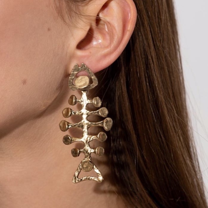 ピアス Tory Burch Small Fish Earring 168608 Mismatched Fish Earring: Women's Designer Earrings | Tory Burch