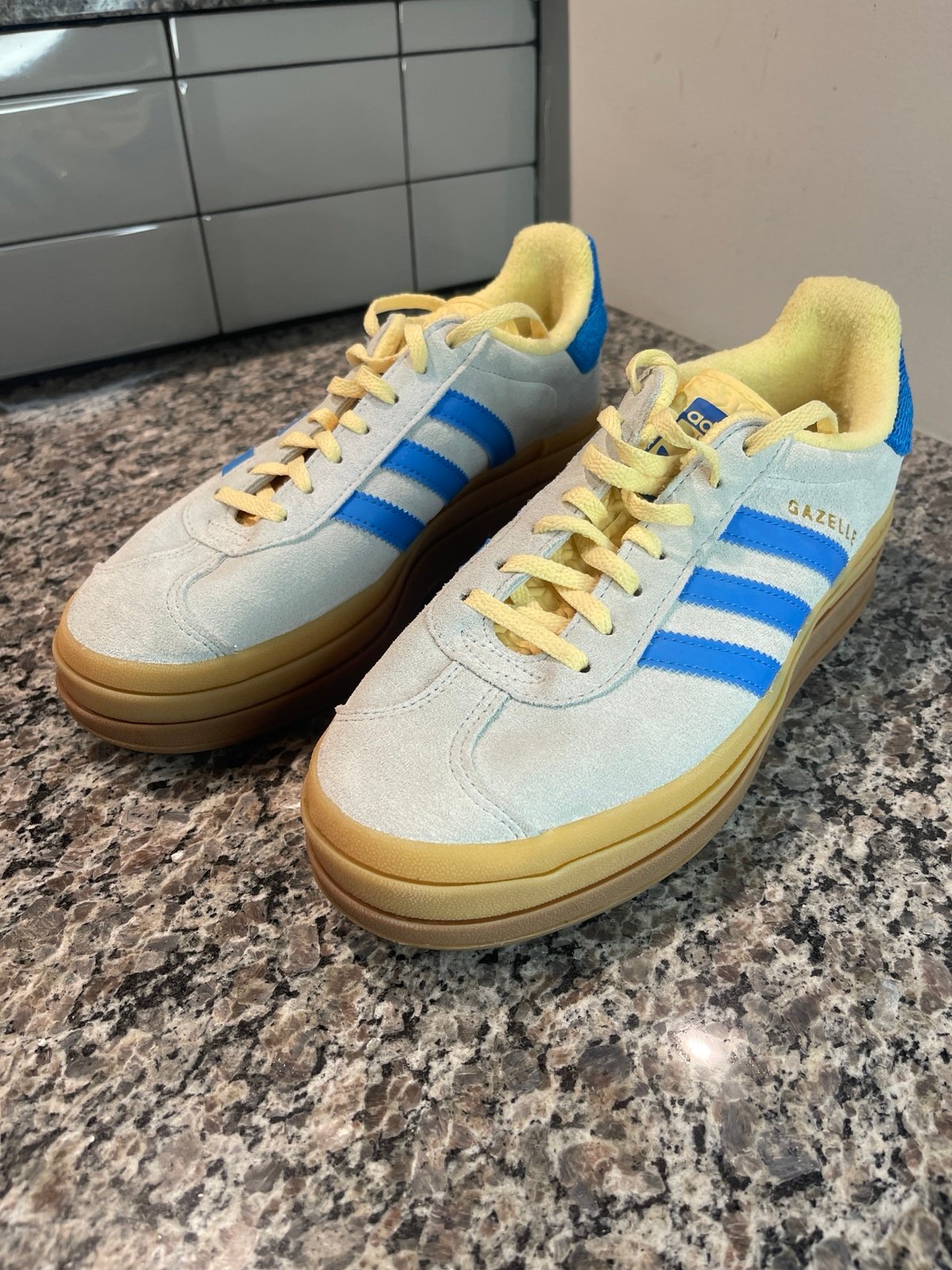 Adidas Women's Gazelle Bold Almost Blue/Yellow - IE0430 Expeditedship