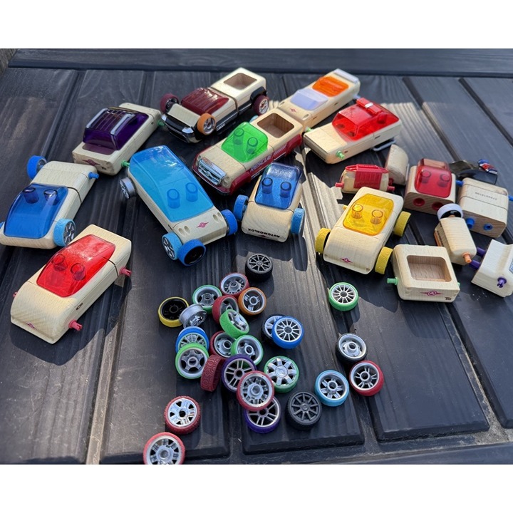 2009-2014 Automoblox Wooden Toy Car Bundle