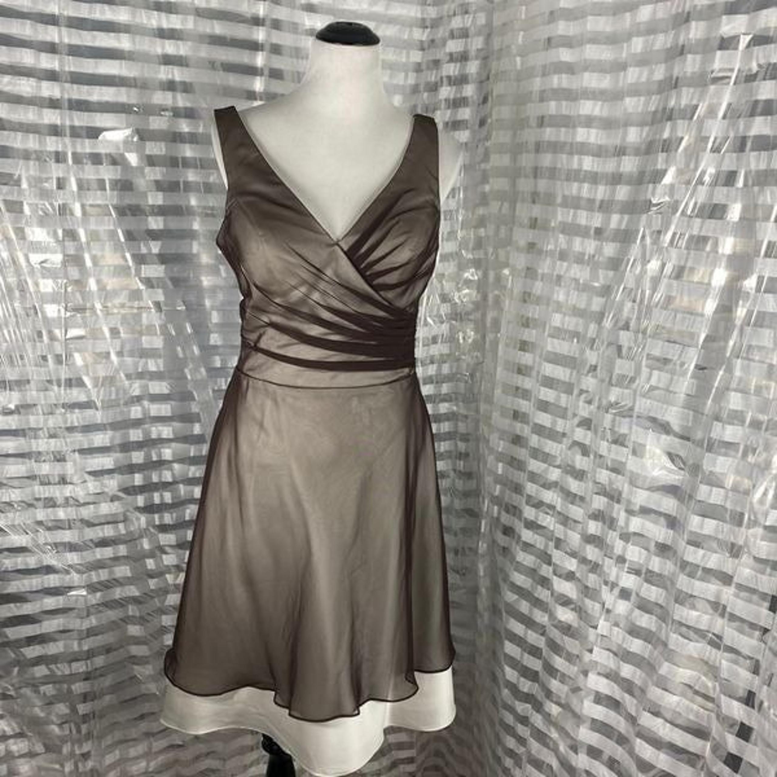 Da Vinci Double Layer Empire Waist Formal Dress