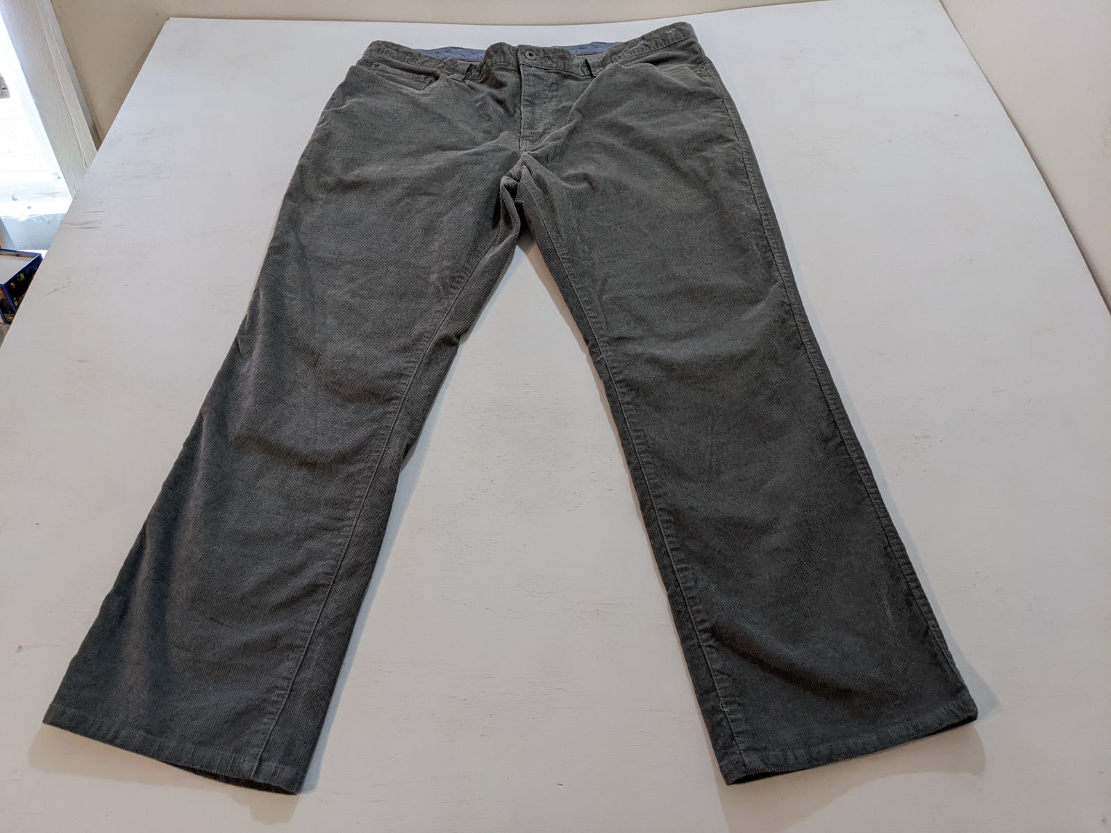 LL Bean Gray Standard Fit Corduroy Pants Mens Size 40x30