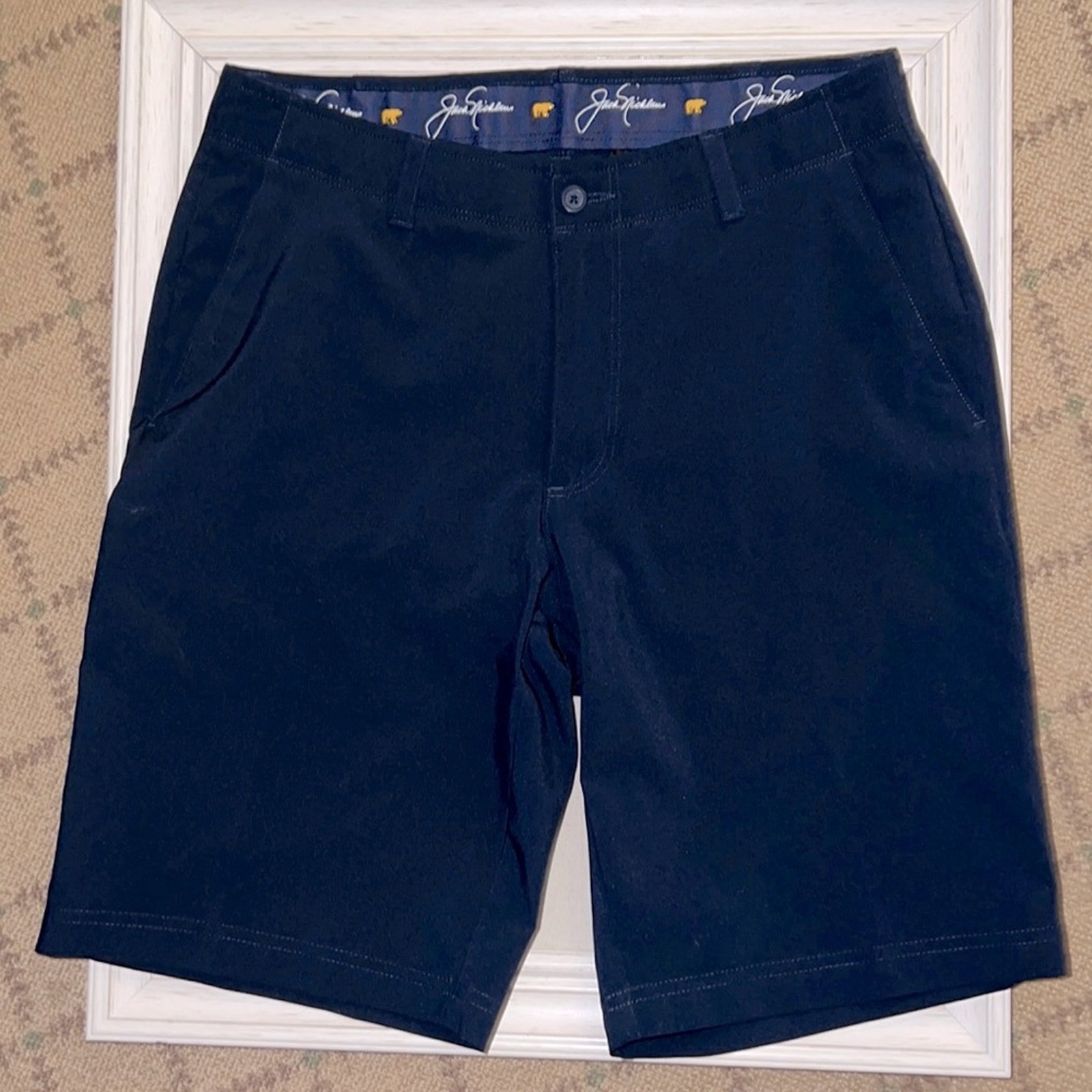 Jack Nicklaus navy blue performance material golf shorts - 32 NWOT