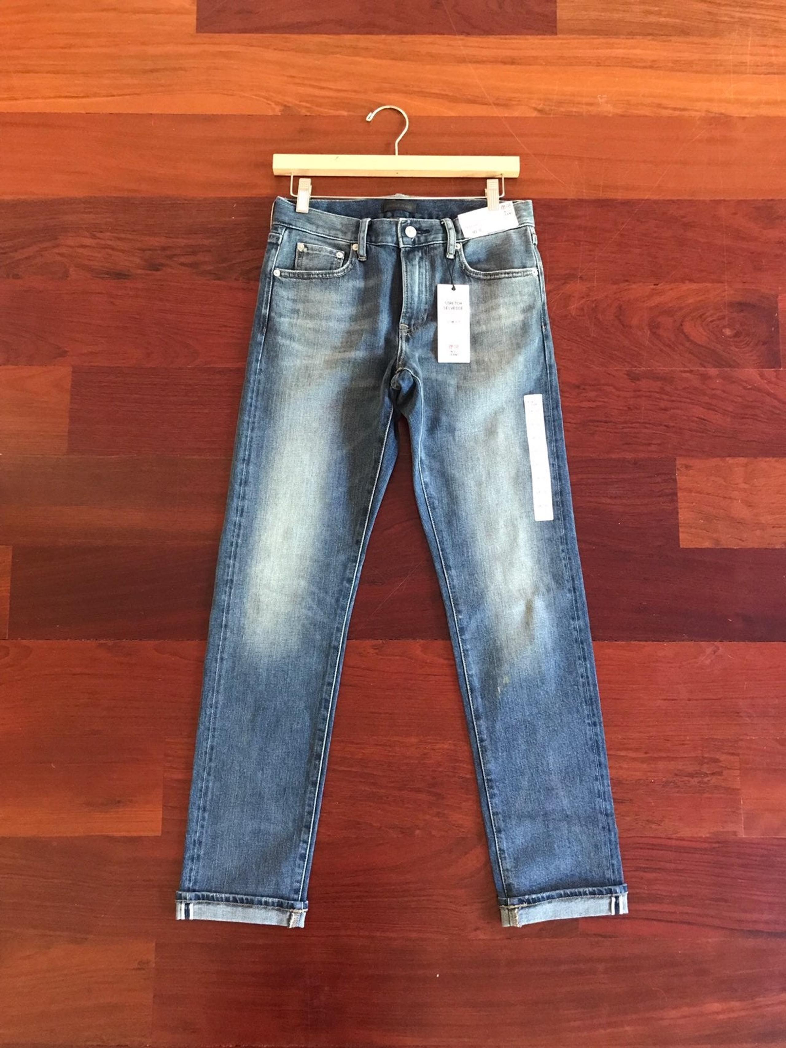 NWT Uniqlo Men’s Slim Jeans Sz 28x32