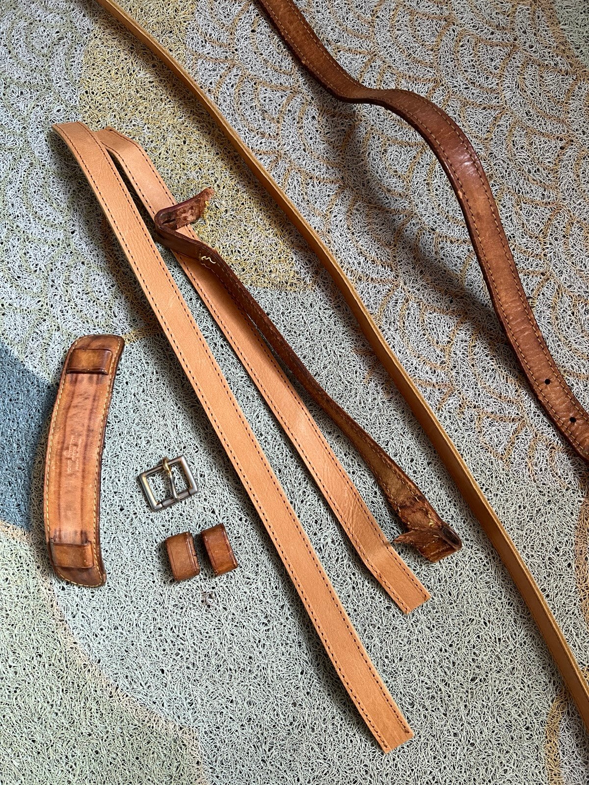 Louis Vuitton Vachetta Leather Crossbody Replacement Strap Hardware Shoulder Pad
