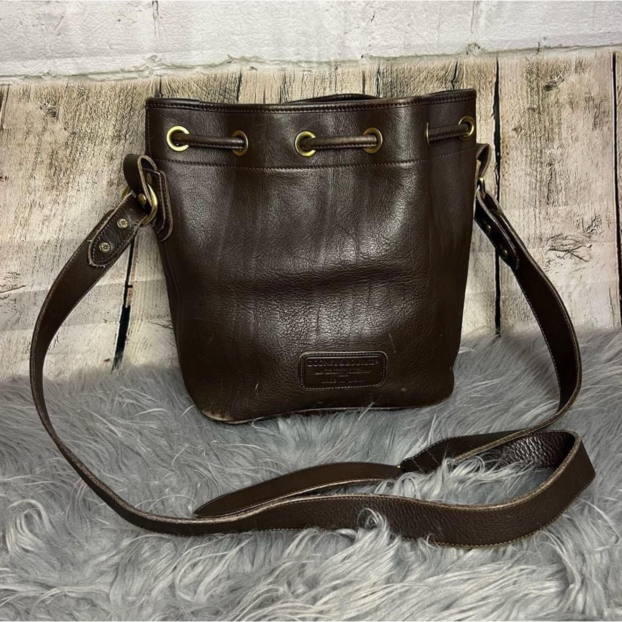 DOONEY & BOURKE - crossbody bucket bag