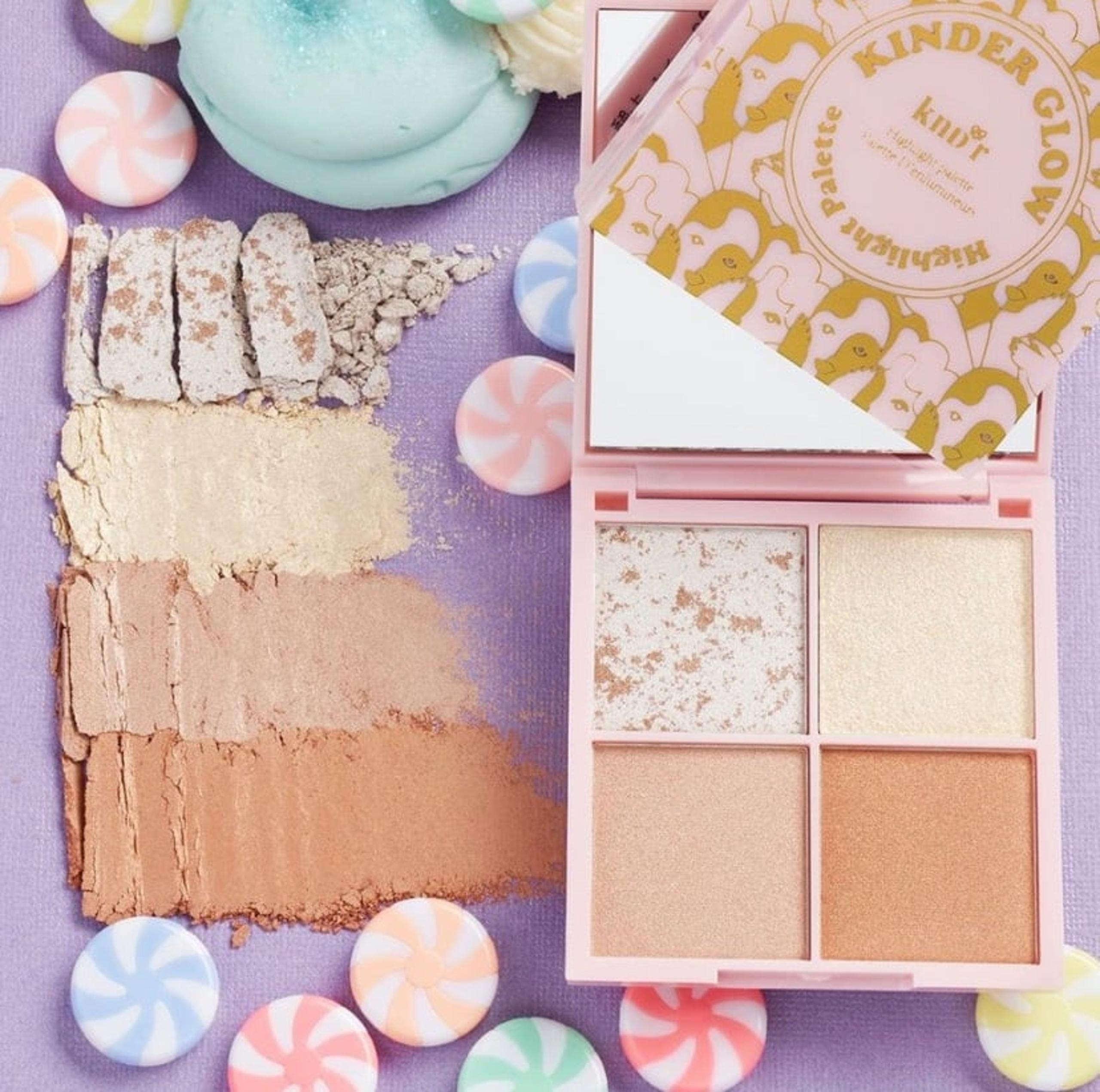 KNDR Kinder Glow Highlight Palette Makeup Highlighter - 4 Shades New