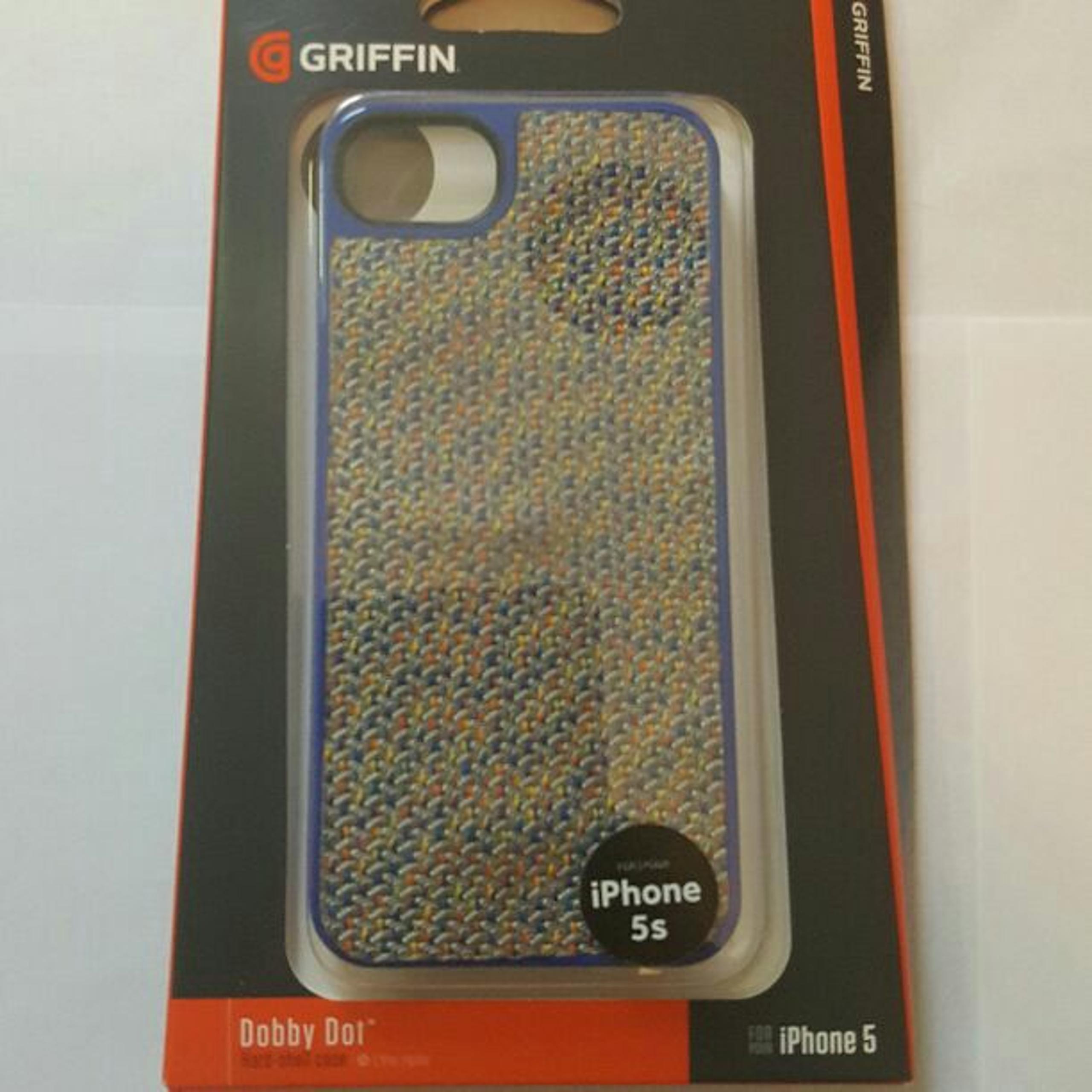 Griffin iPhone 5s Hard Shell Case