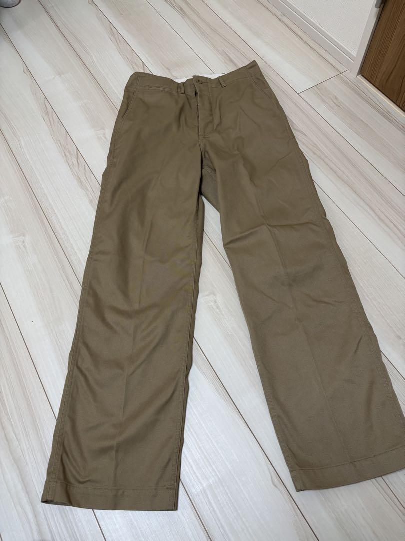 HYKE Chino Pants