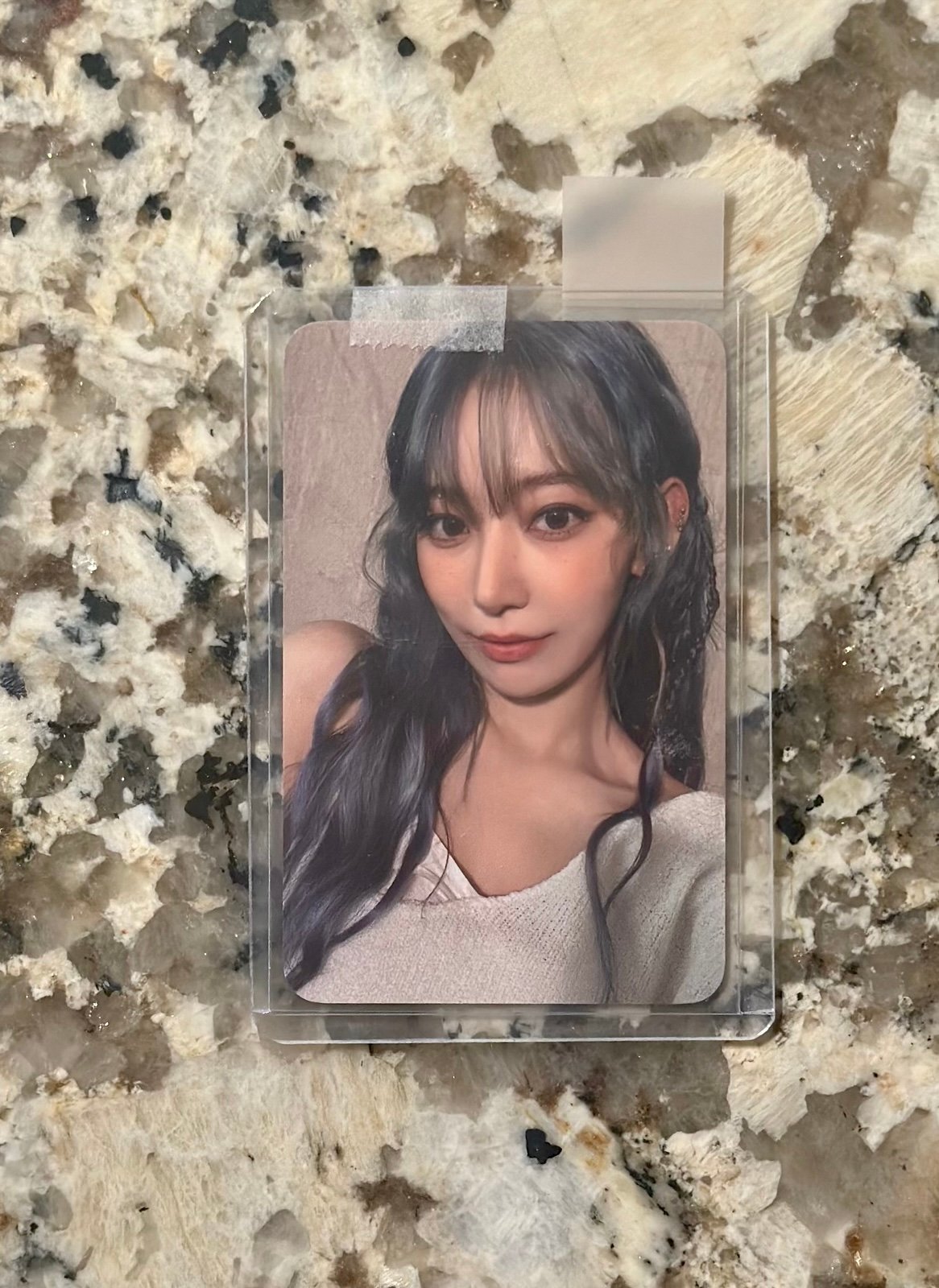 Sakura - LESSERAFIM 3rd Mini EASY - Ktown4U Lucky Draw Event Photocard