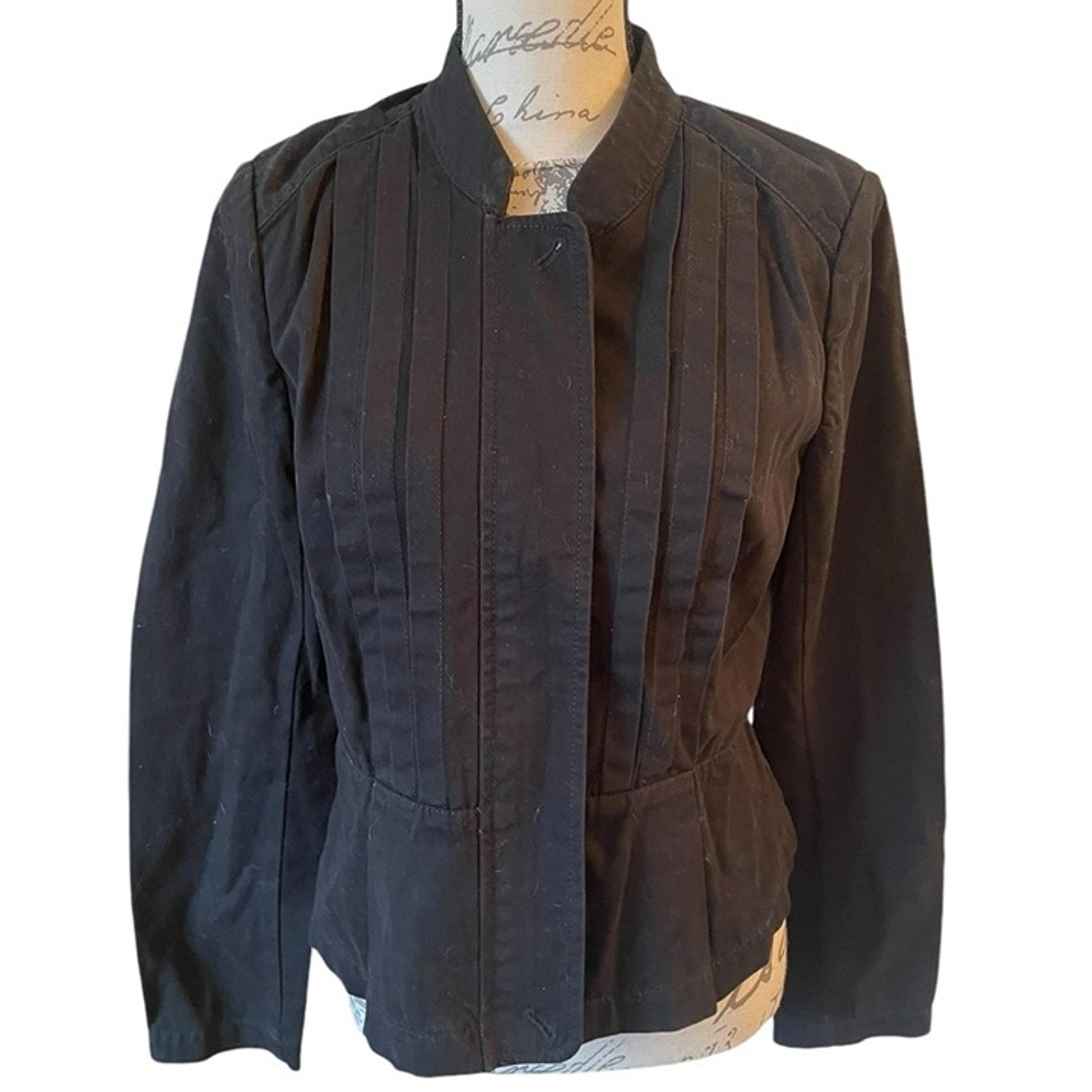 Loft black zipper front jacket size 6