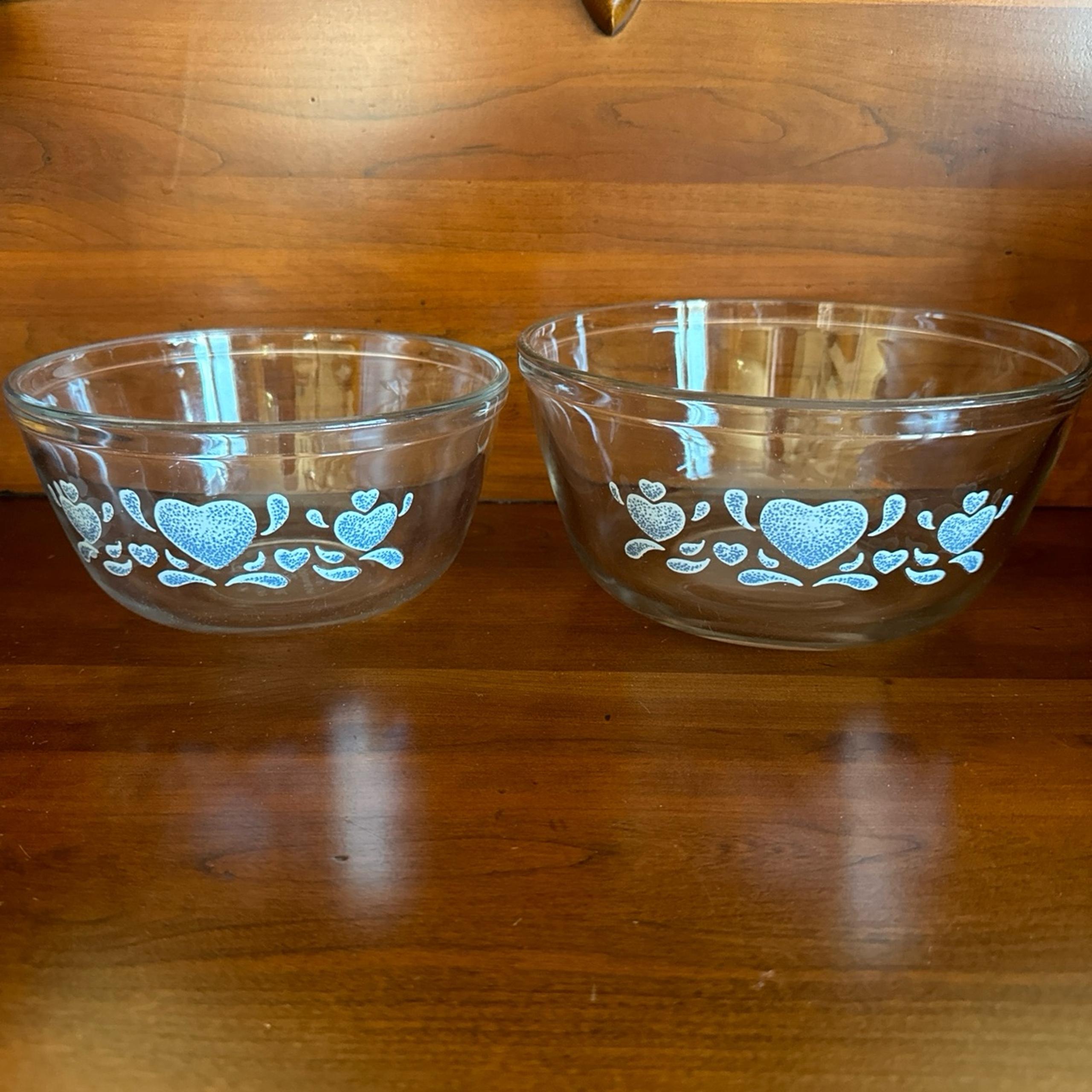 Anchor Hocking Vintage Glass Mixing Bowls