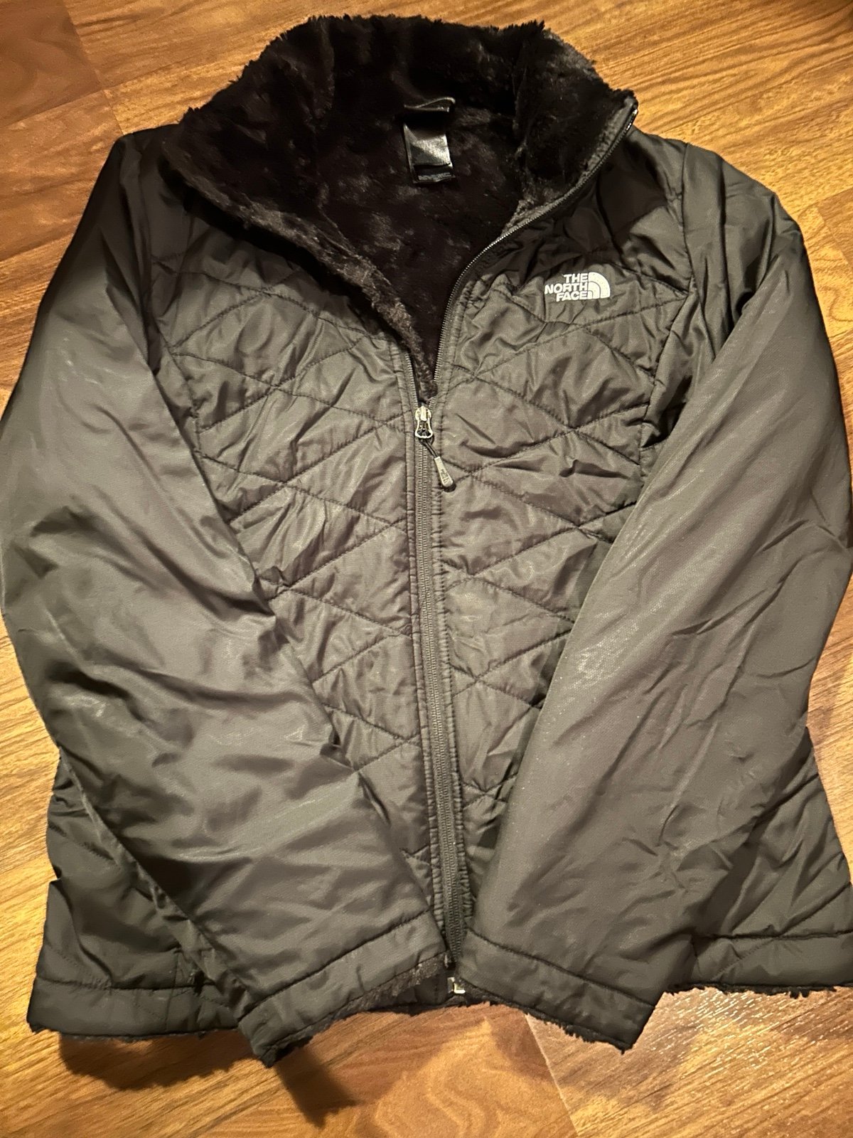SOLD on another platform Women’s North Face Jacket