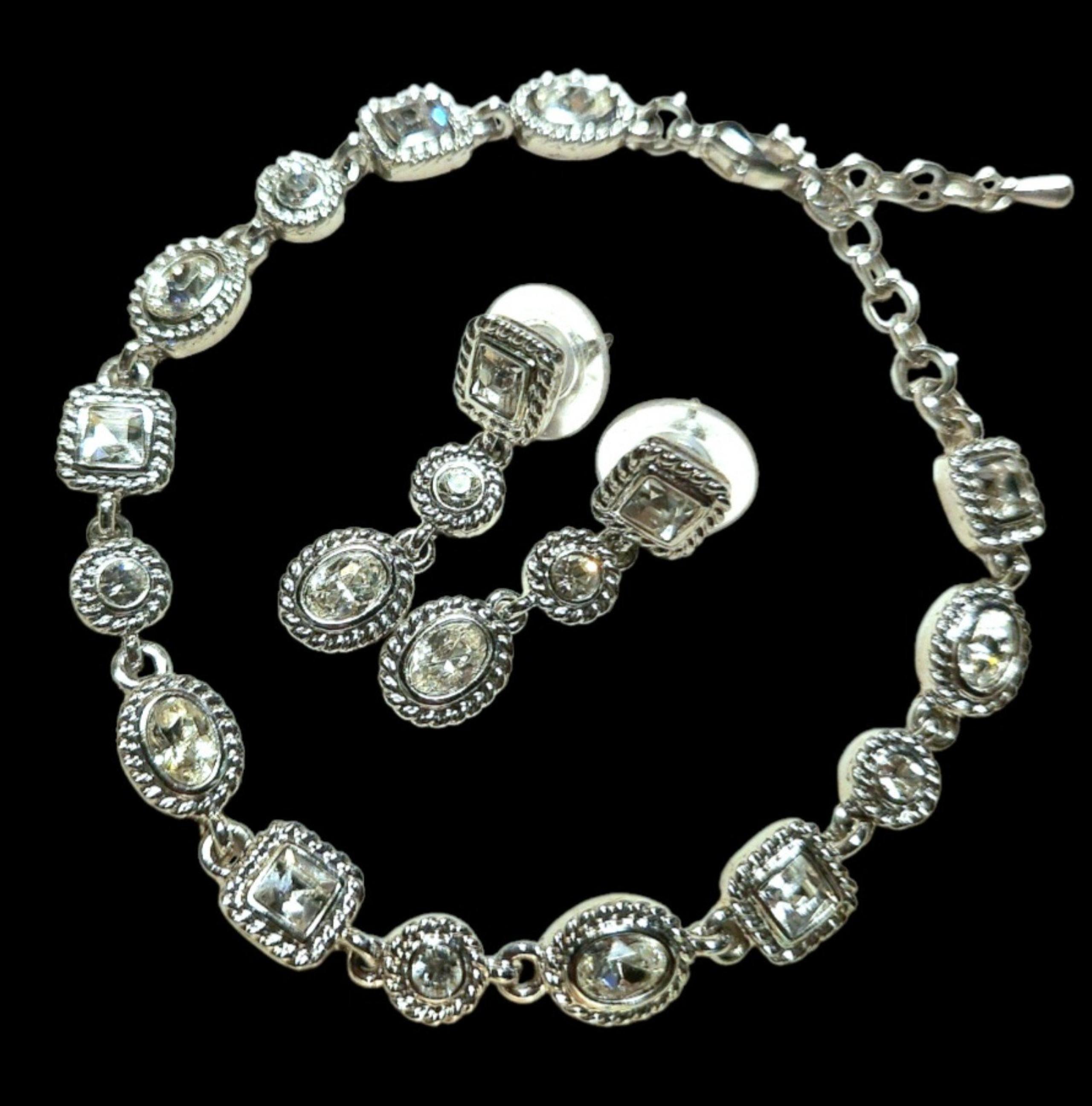 Luxury Silver Bracelet with Sparkling Cubic Zirconia Stones & Crystals