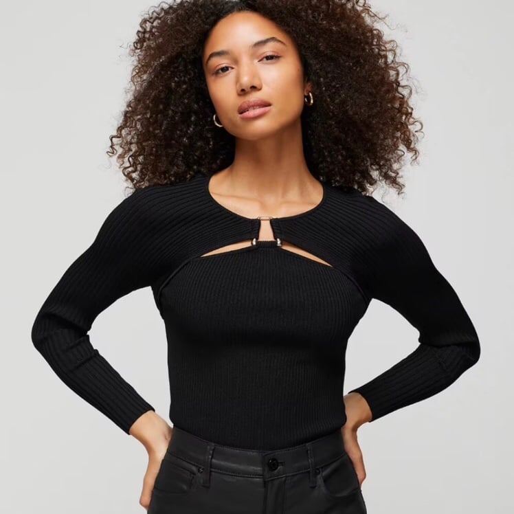 WHBM | Long Sleeve Cutout Hardware Pull Over Black