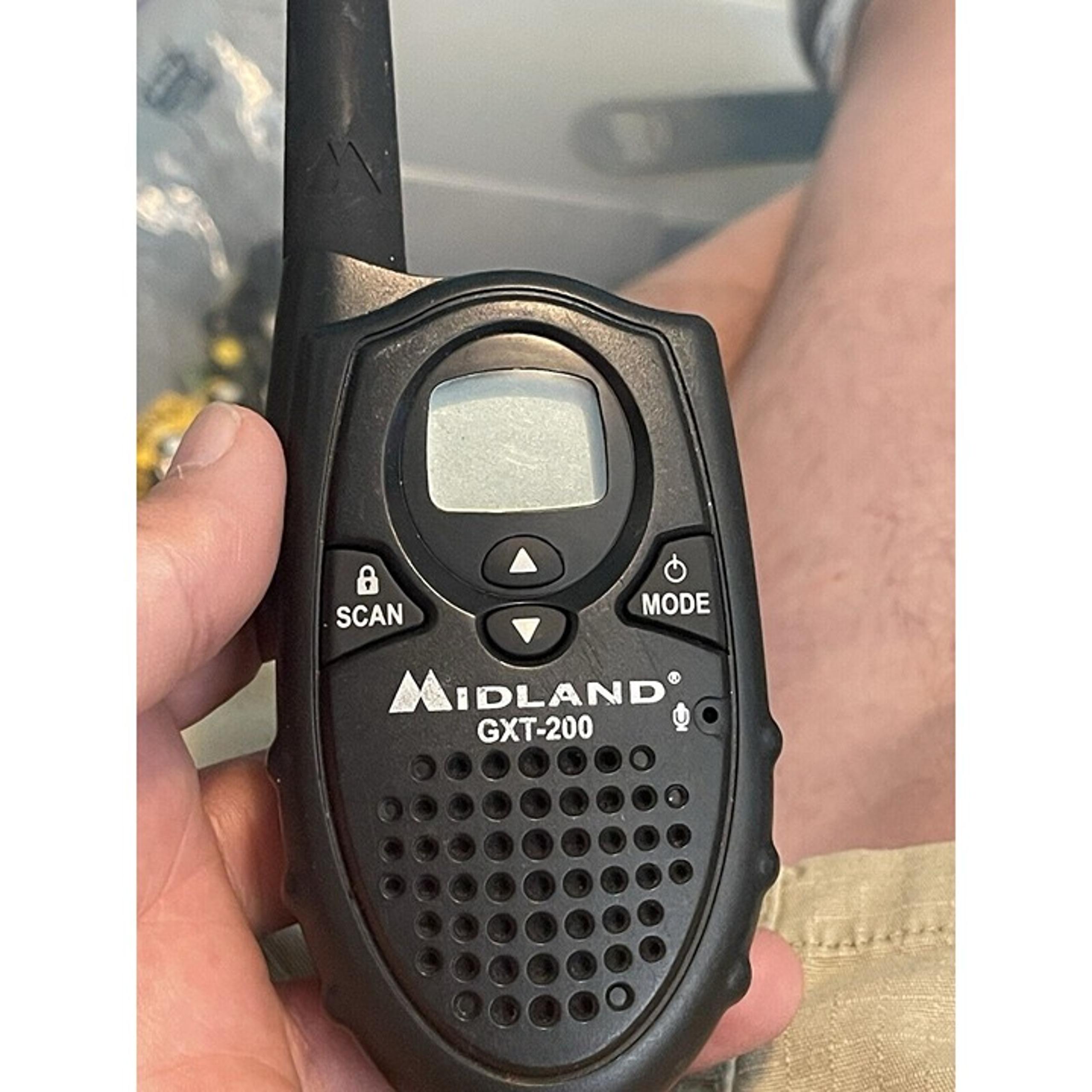 Midland GXT-200 Black Handheld Wireless 22-Channels 2-Way Radio
