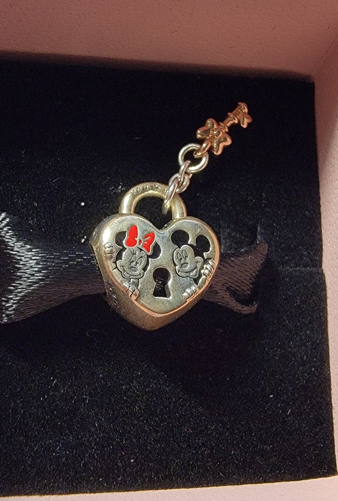 Pandora X Mickey Mouse & Minnie Mouse Padlock Charm