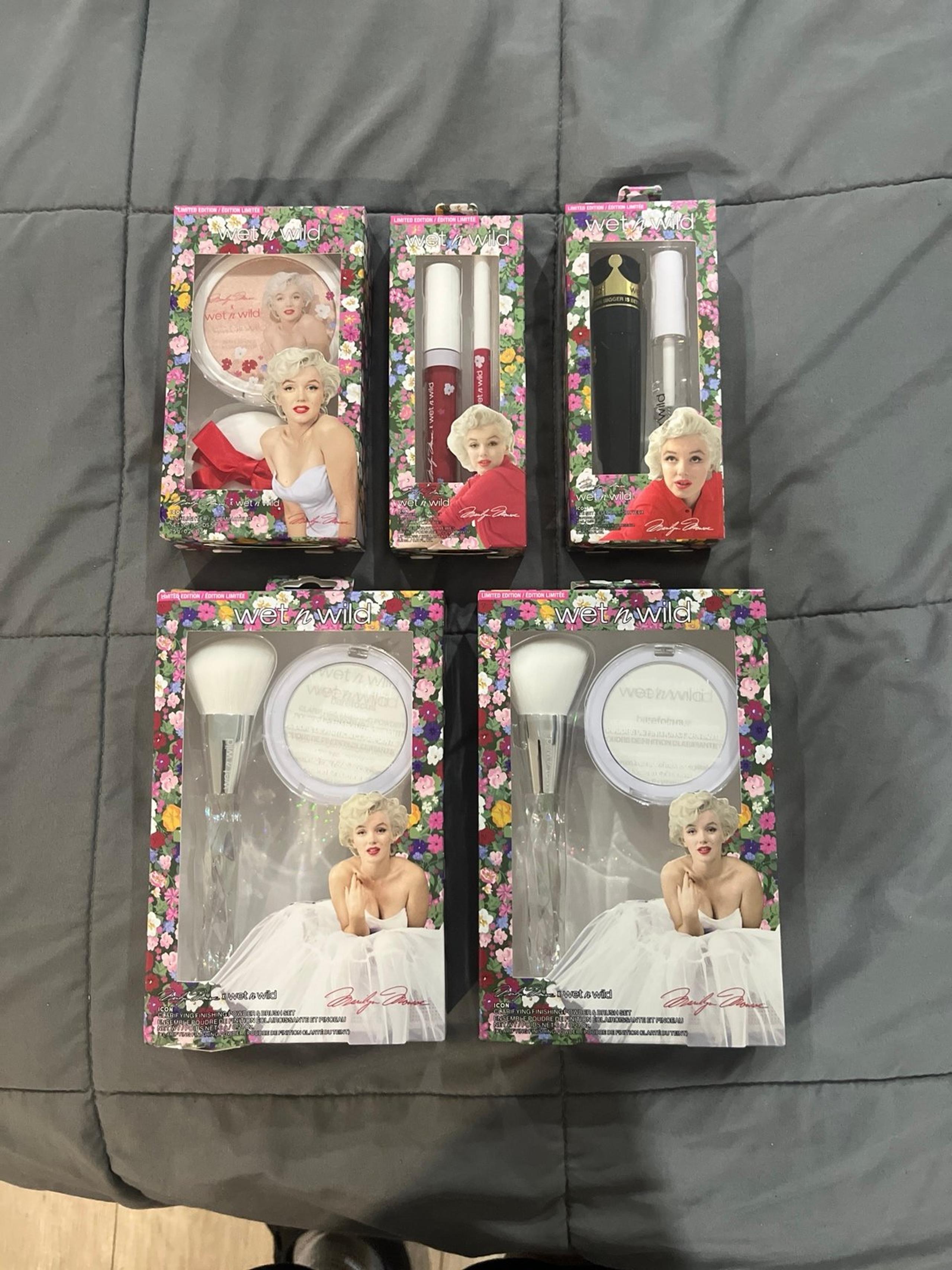 Wet n Wild Marylin Monroe make up set
