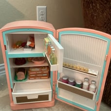 Maryellen fridge American girl