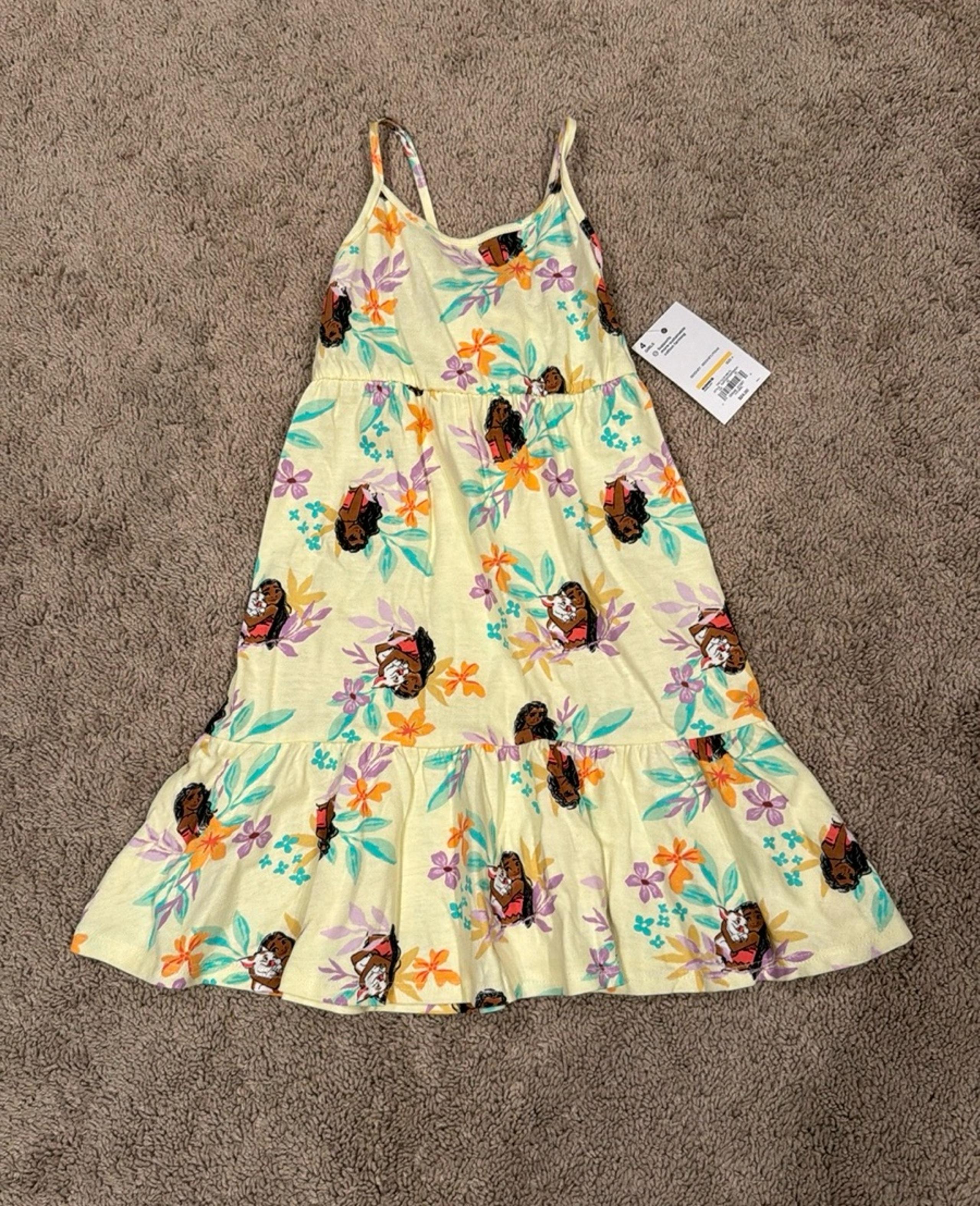New! Girls Size 4 Moana Dress