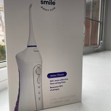 Smile Direct Club Cordless Water Flosser with 2 Flossing Tips (Safe Dental and O
