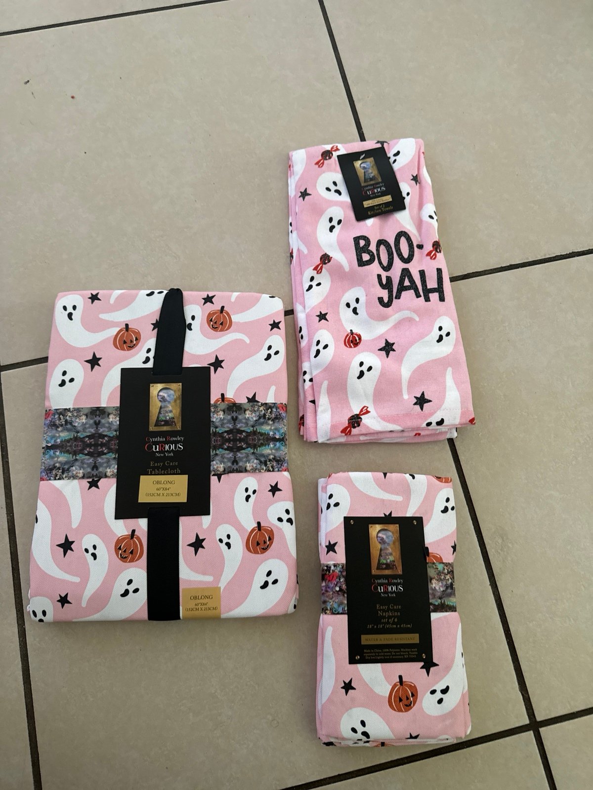 Cynthia Rowley Pink Ghost Halloween Tablecloth, Napkin, and Dish Towel Set