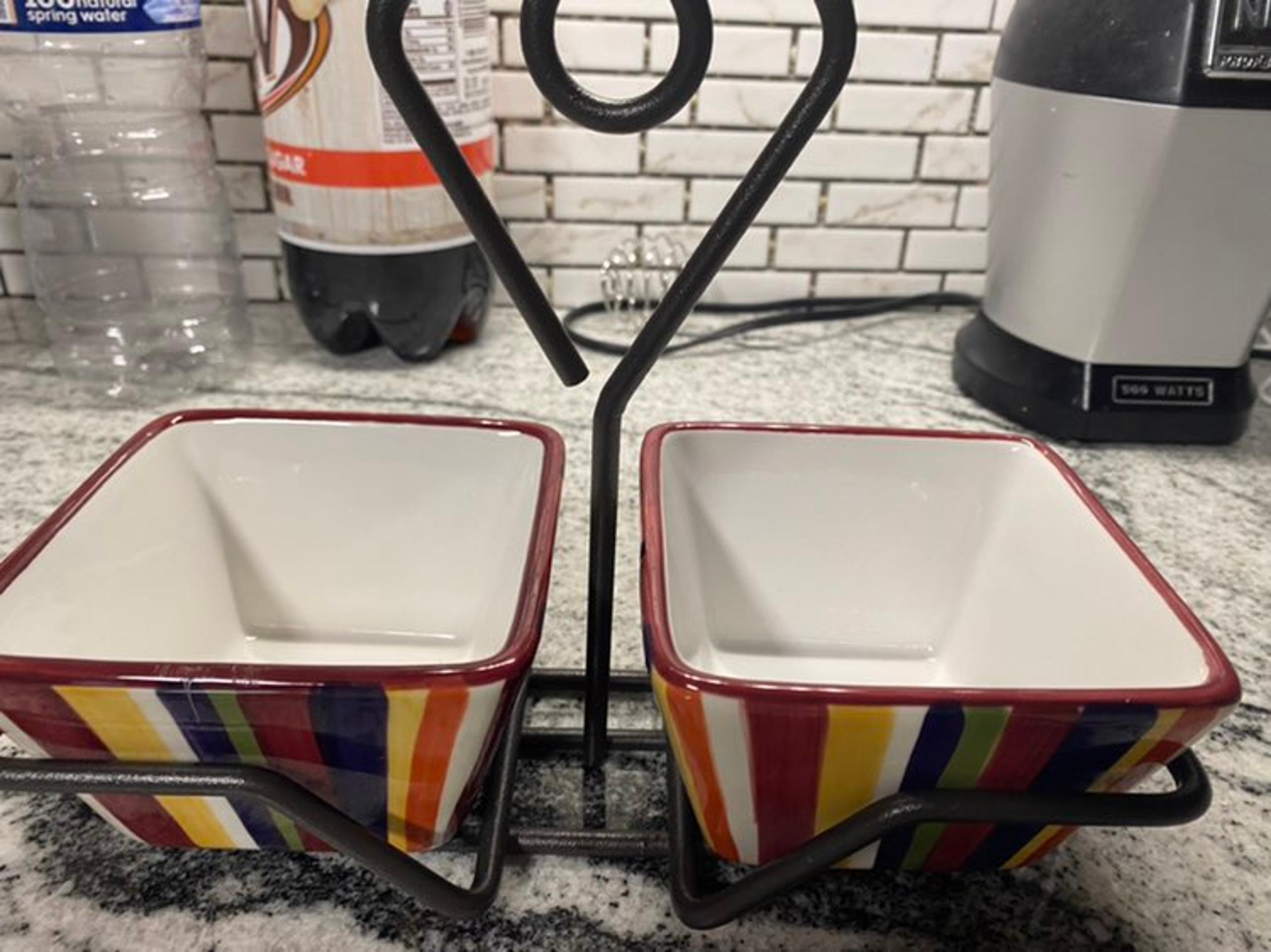 Pampered Chef Simple Additions 4.5" Square Striped Ceramic Bowls + Metal Caddy!