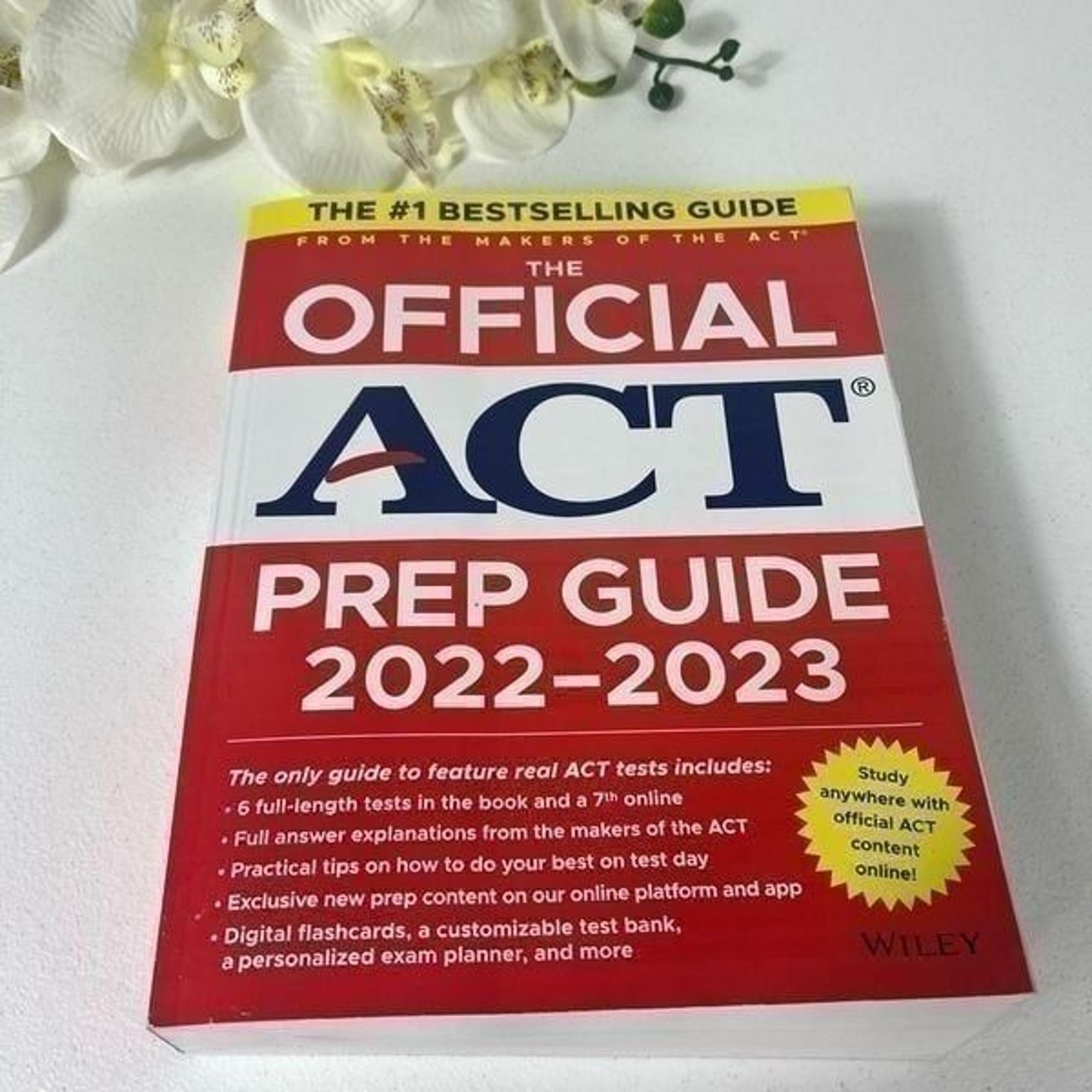 The Official ACT Prep Guide 2022-2023 Used