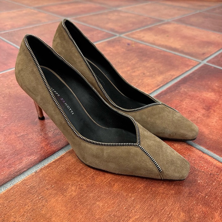 Giuseppe Zanotti Leather Imaginative Zipper Heels Size 7