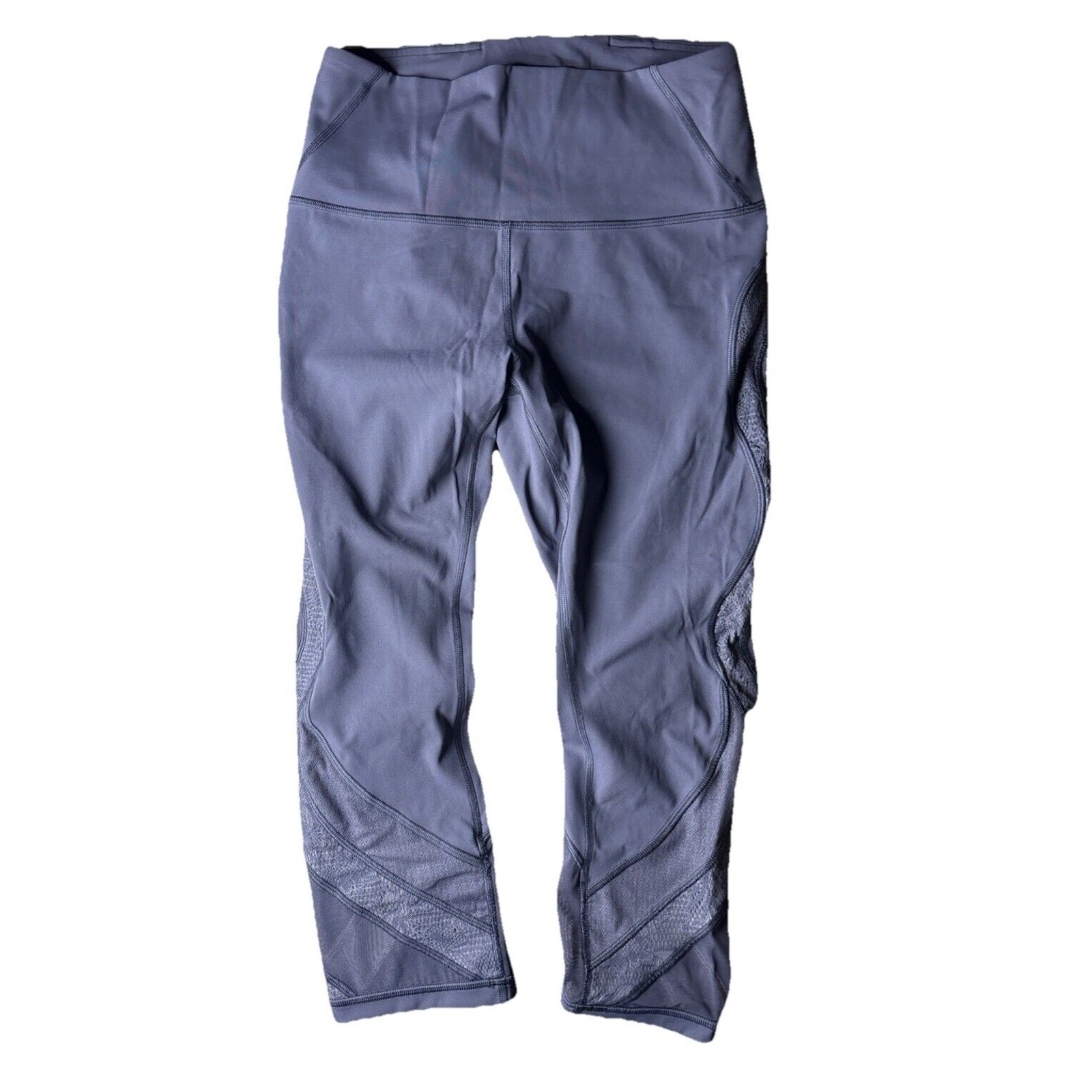 LULULEMON WUNDER UNDER HR CROP 21” LACE Size 8