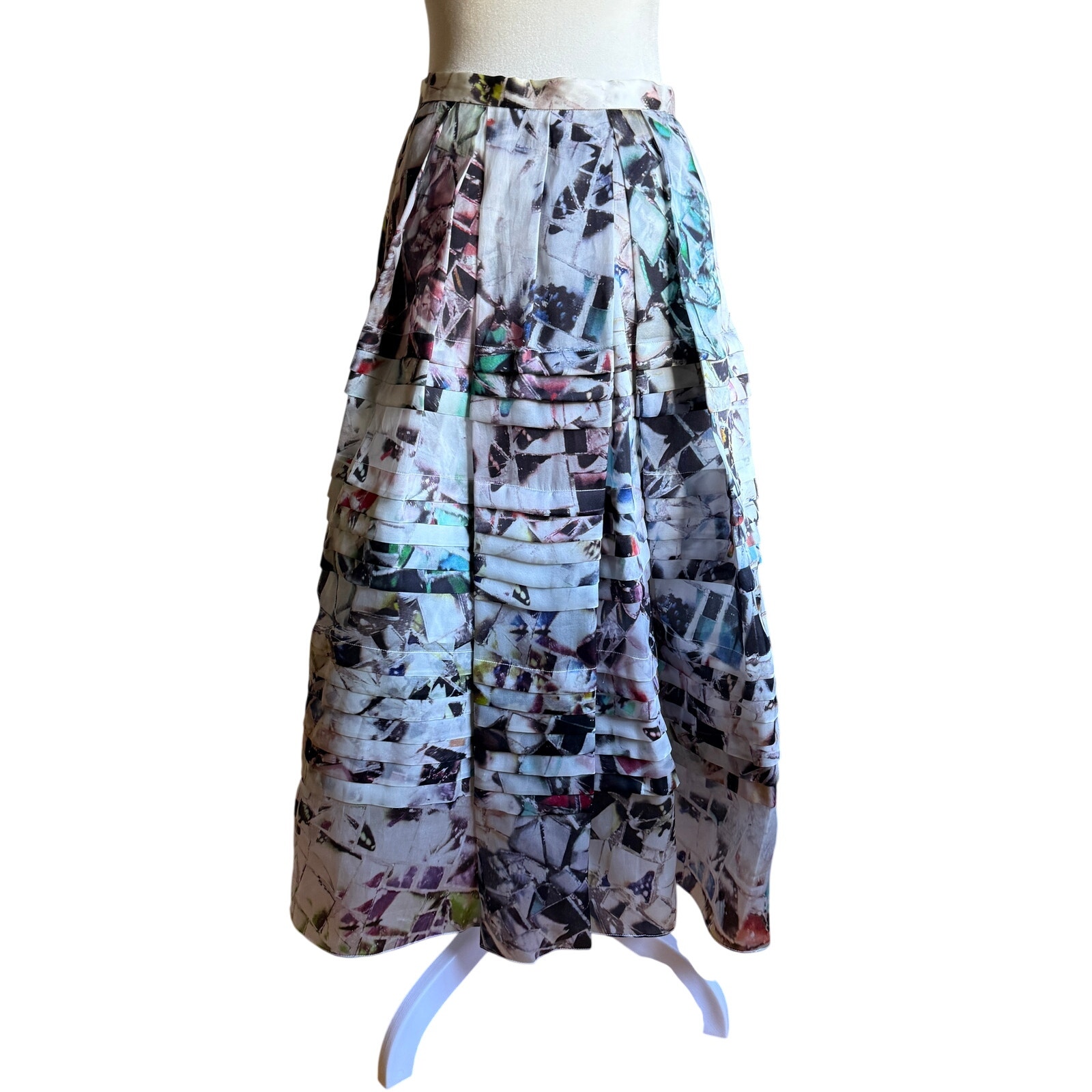 by FANG | Photo Print White Silk Organza Pleated Midi Ball Gown Skirt | Size 38