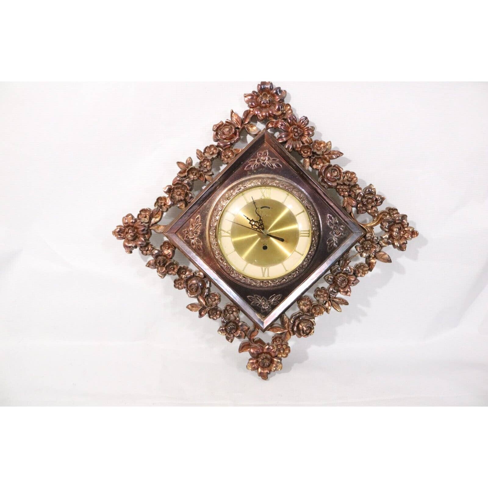 Vintage 1960 Syroco Wood Hollywood Flowers Modified