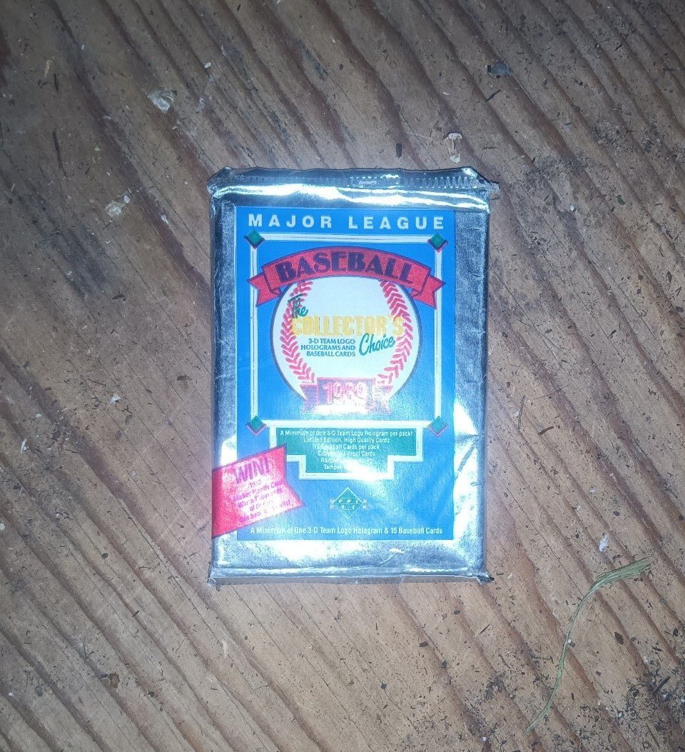 NEW! 1989 UD baseball low series packs. Possible Griffey Jr rookie card