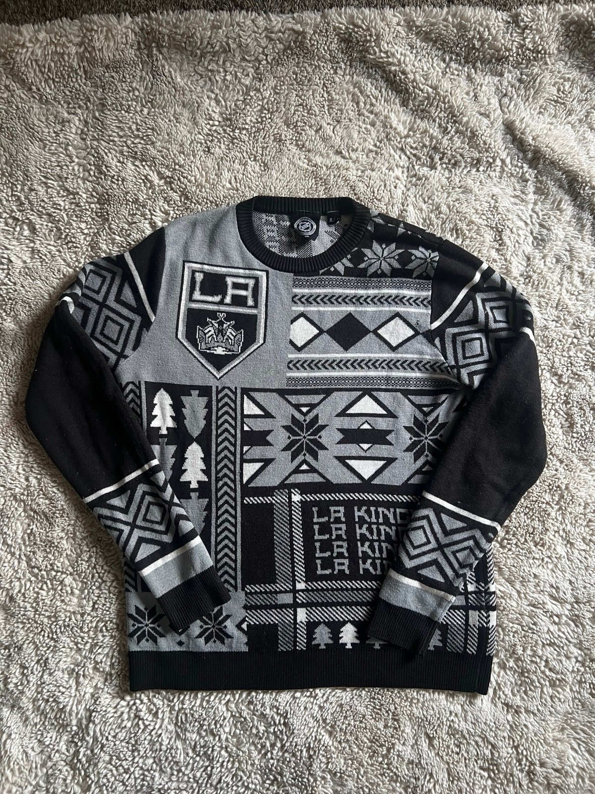 Vintage Kings Ugly Christmas Sweater Mens Size Medium
