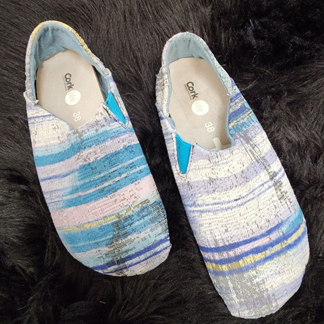 OTZ cork lite womens (Size 7.5) 38 batik slip on shoes